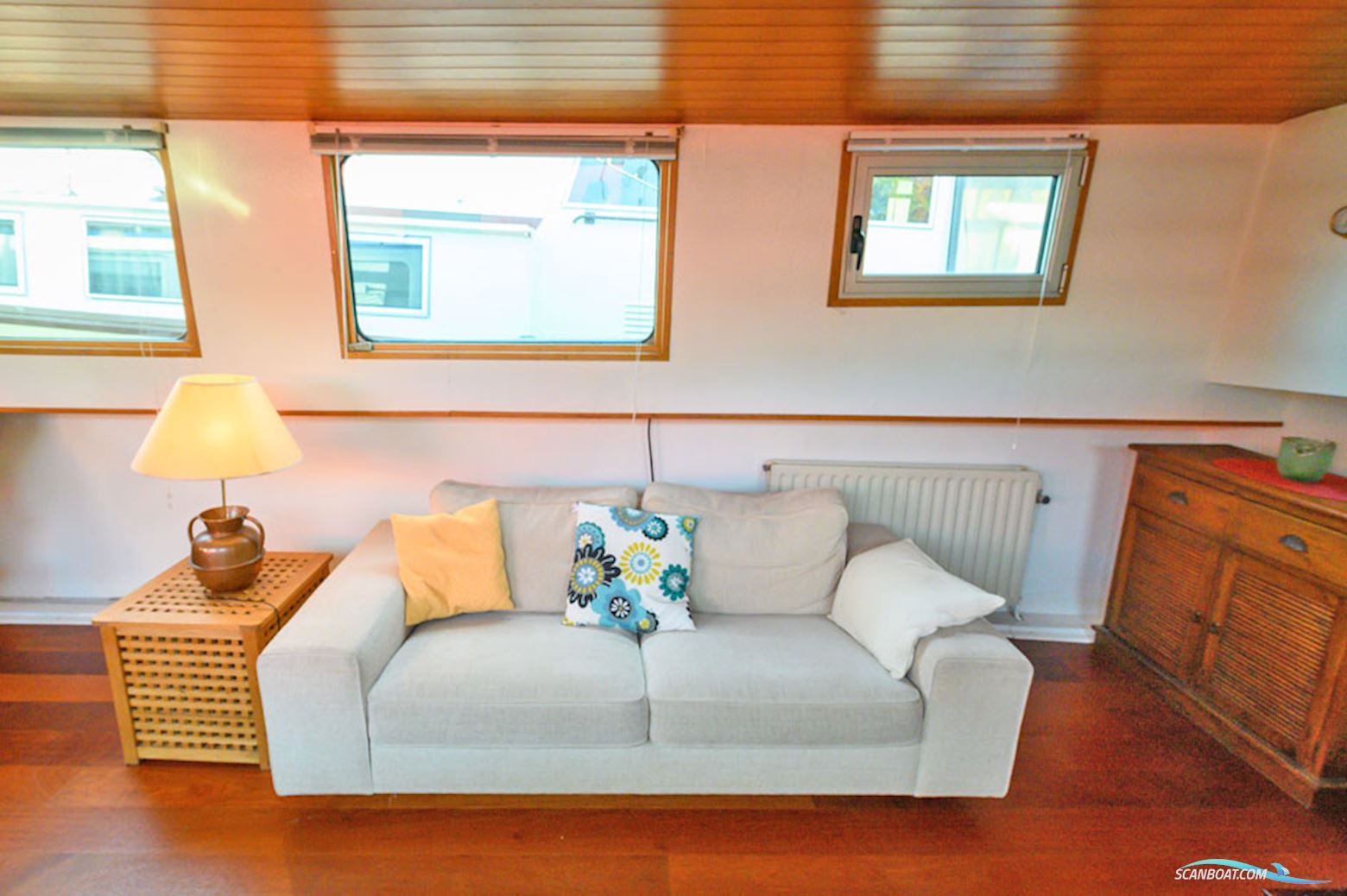 Luxe Motor 21.18 Met Ubc