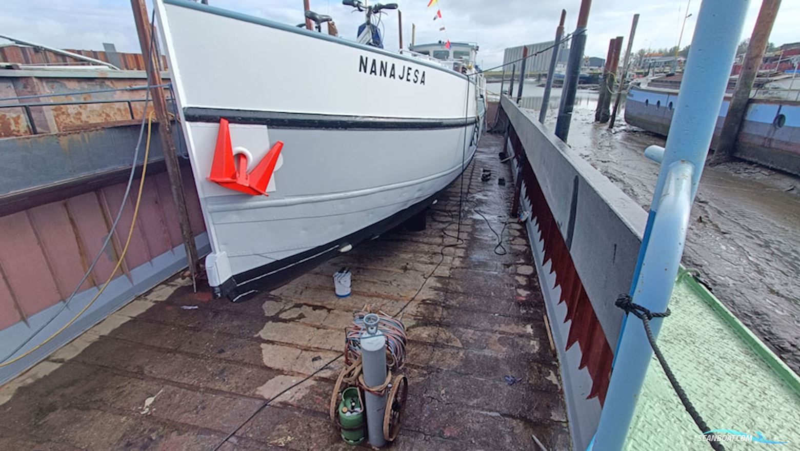 Luxe Motor 26.25 met UBC