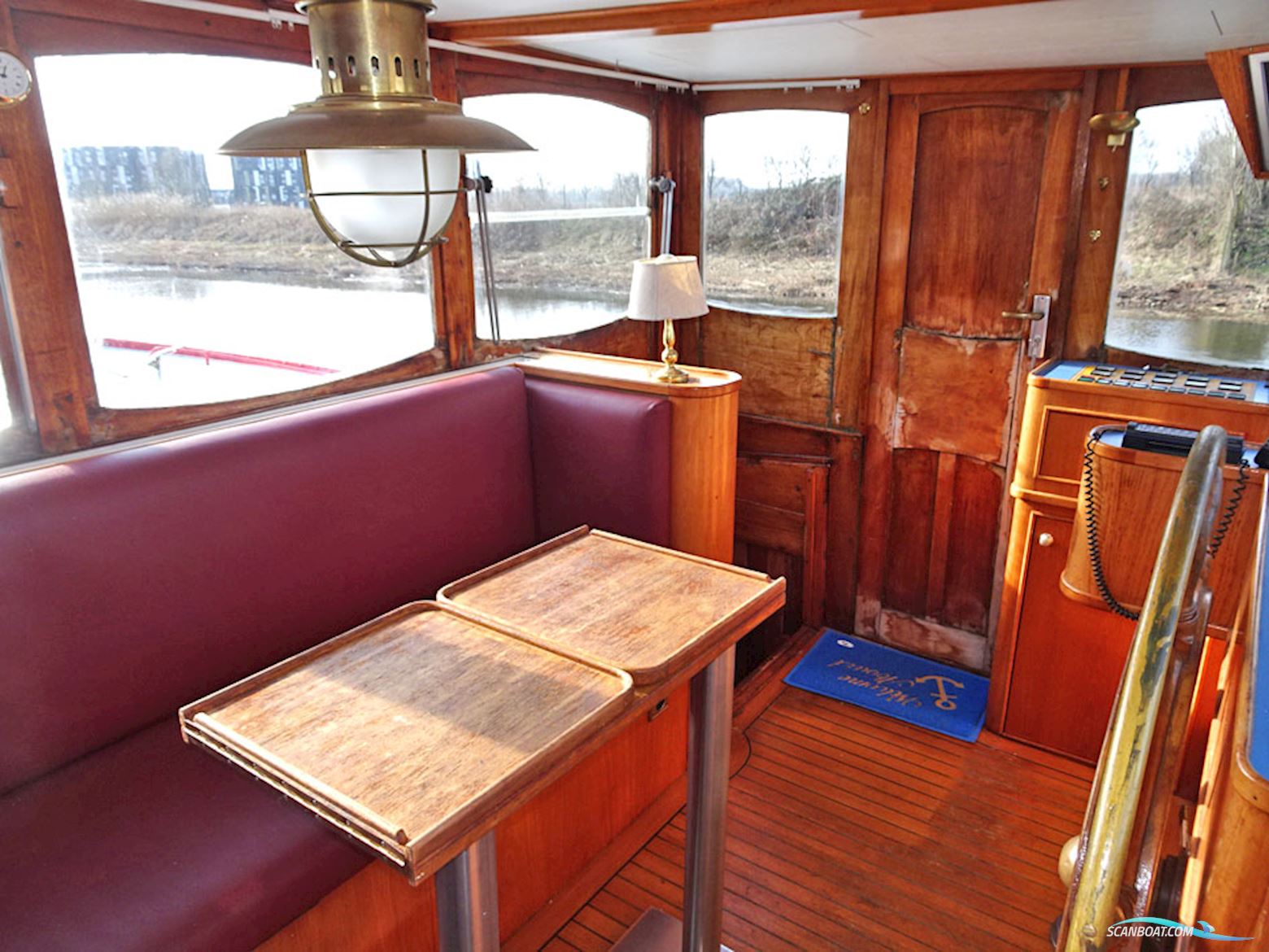 Luxe Motor 36.72, Cbb Rijn