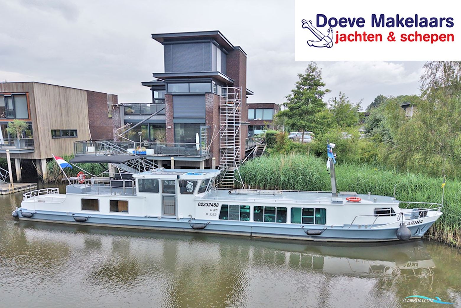 Luxe Varend Woonschip Rijn Gecertificeerd Hus- / Bobåd / Flodbåd 1976, med Cummins<br />B4.5 150 HD motor, Holland