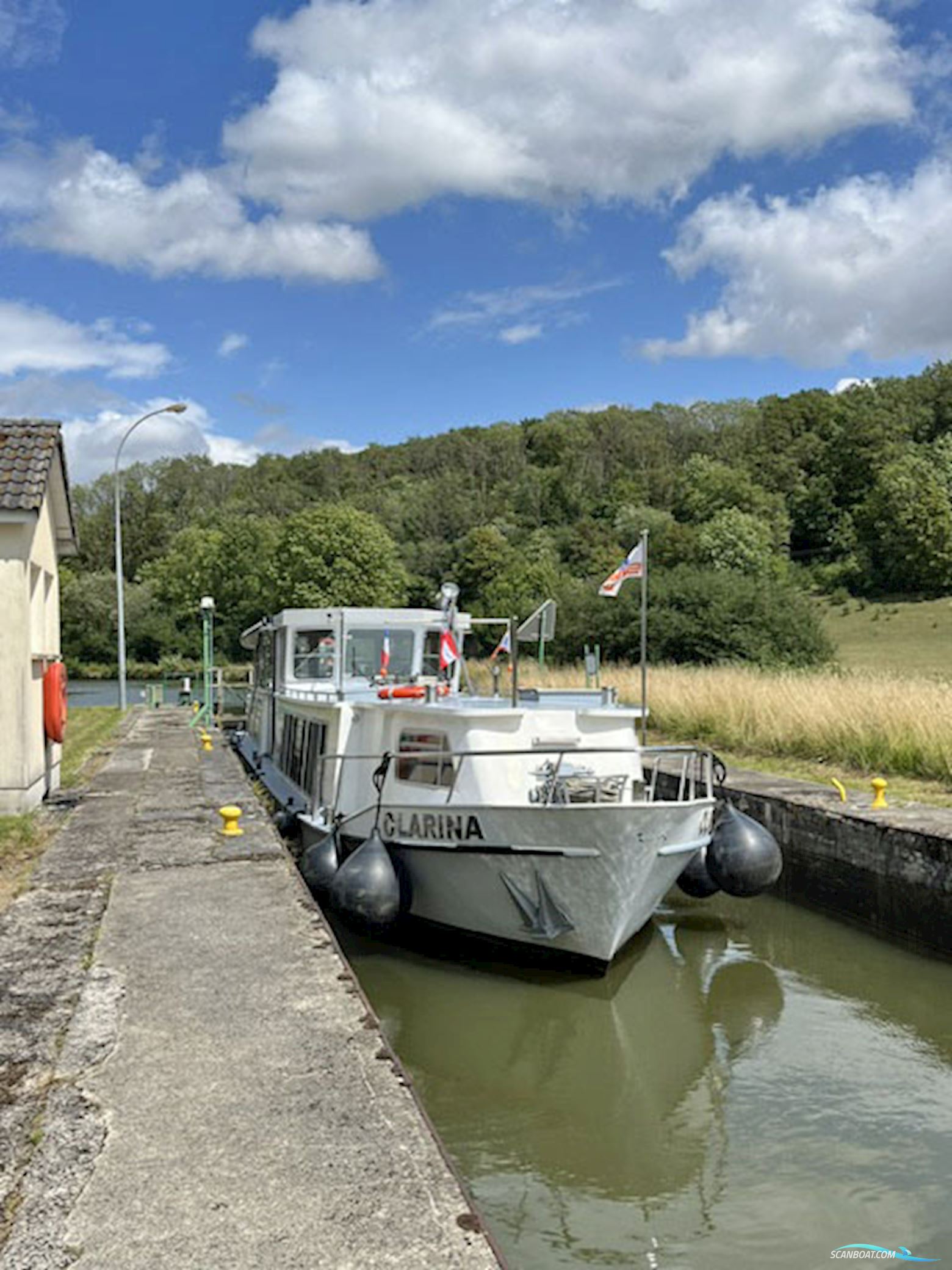 Luxe Varend Woonschip Rijn Gecertificeerd