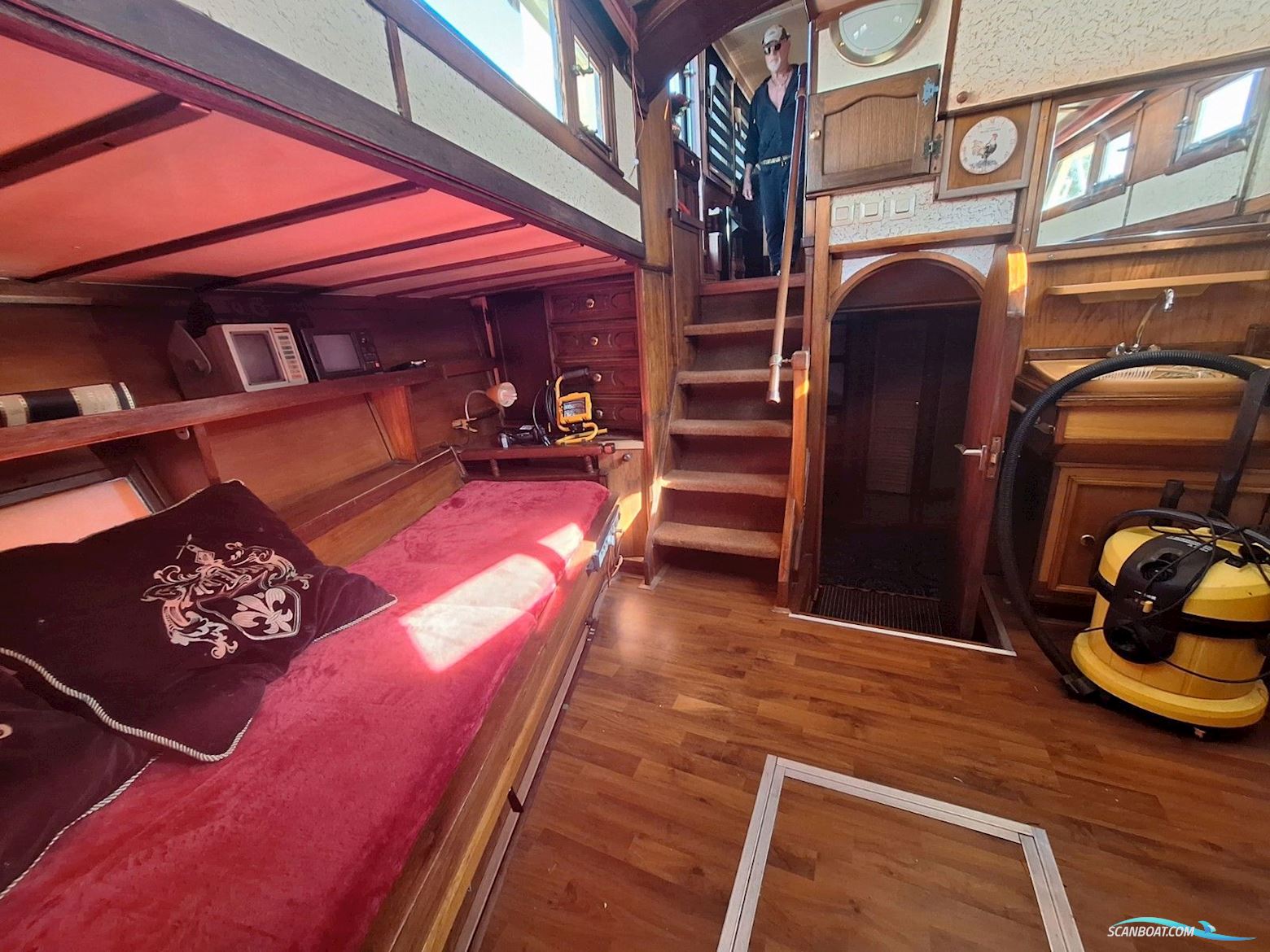 Motorkruiser 1800 AK Zeewaardig Recreatieboot | Woonboot