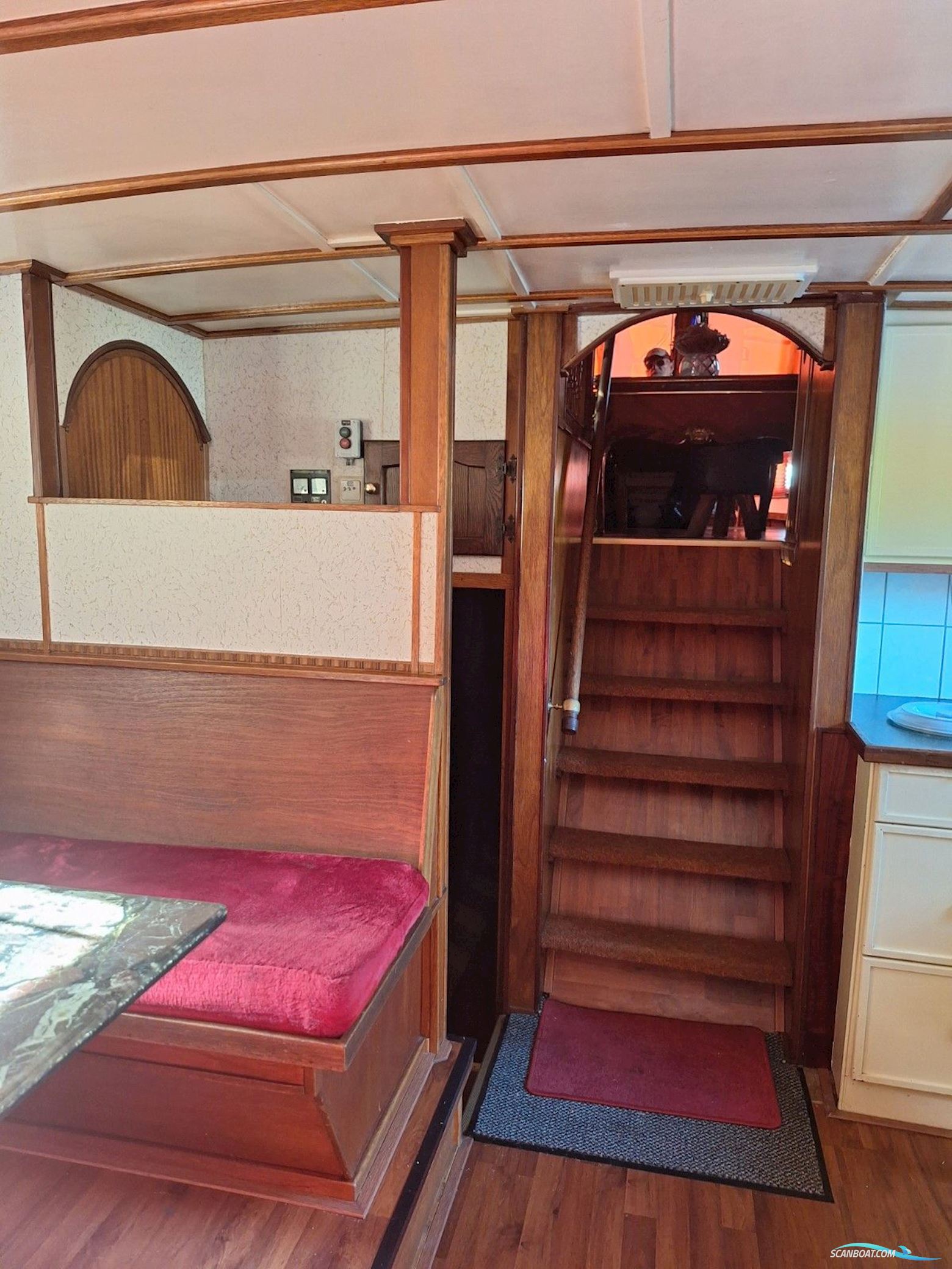 Motorkruiser 1800 AK Zeewaardig Recreatieboot | Woonboot