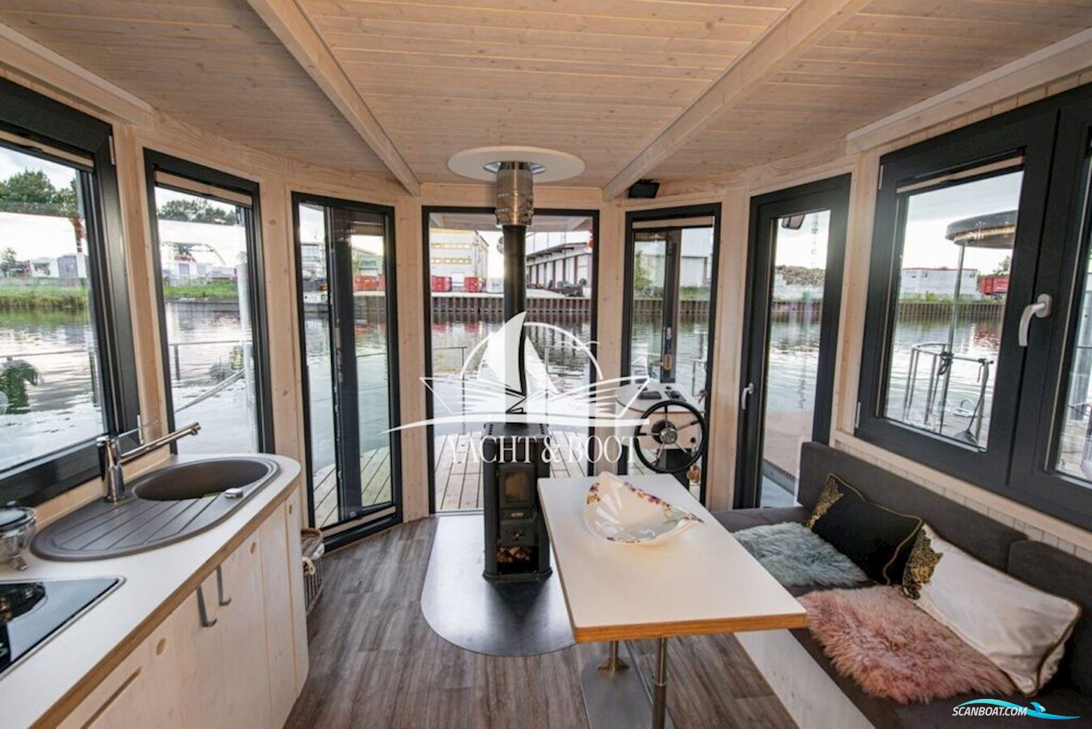 Nautilus Nautiki Maxi