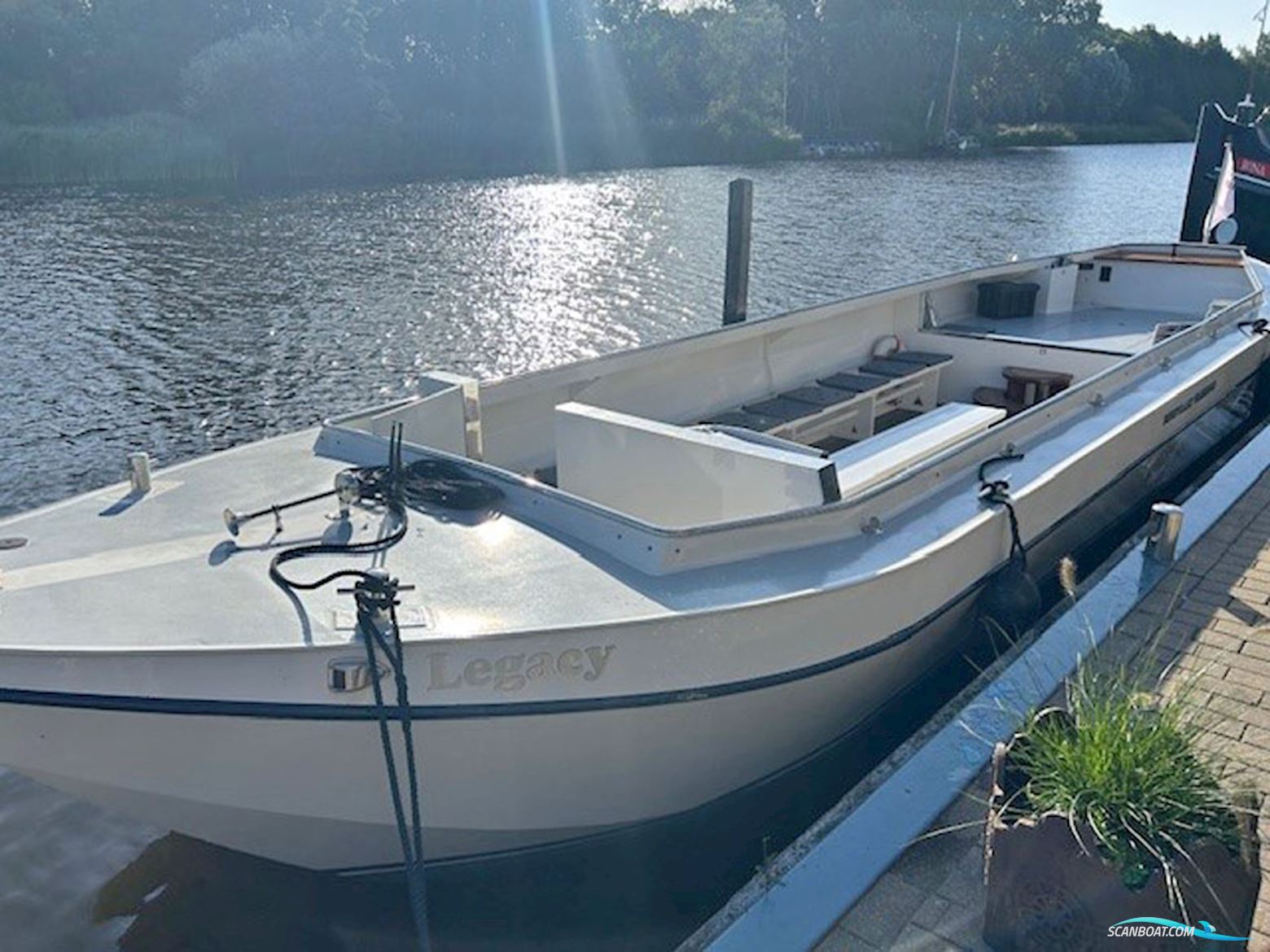 Open Rondvaartboot 35 gasten