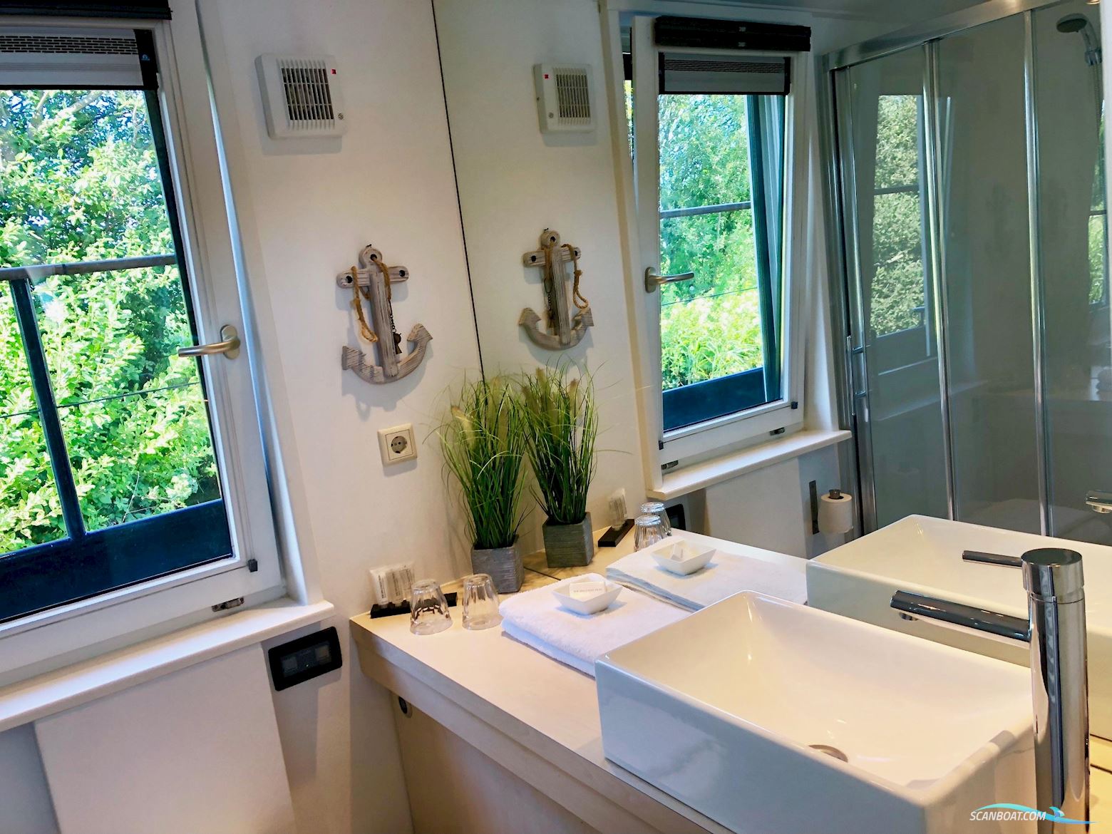 Prins Homeship 1350 | Vaarhuis Houseboat