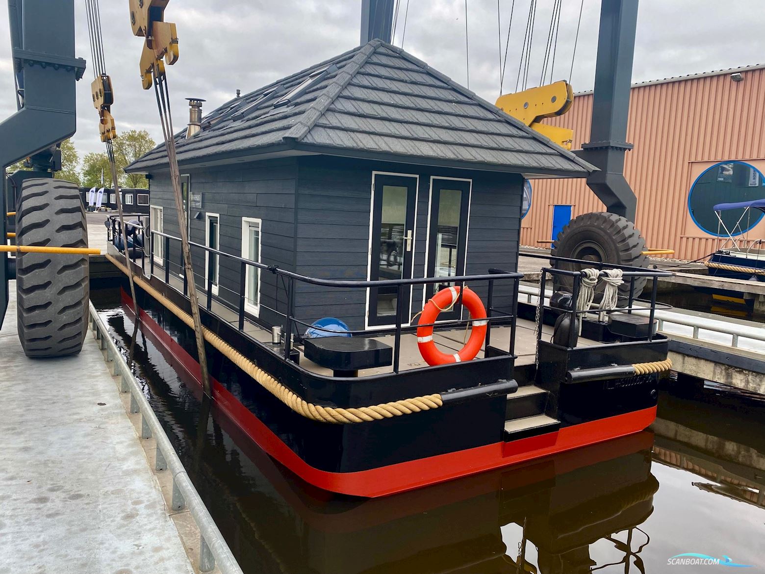 Prins Homeship 1350 | Vaarhuis Houseboat