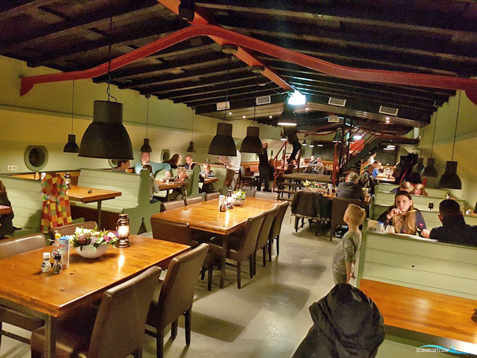 Restaurantschip 96 zitplaatsen