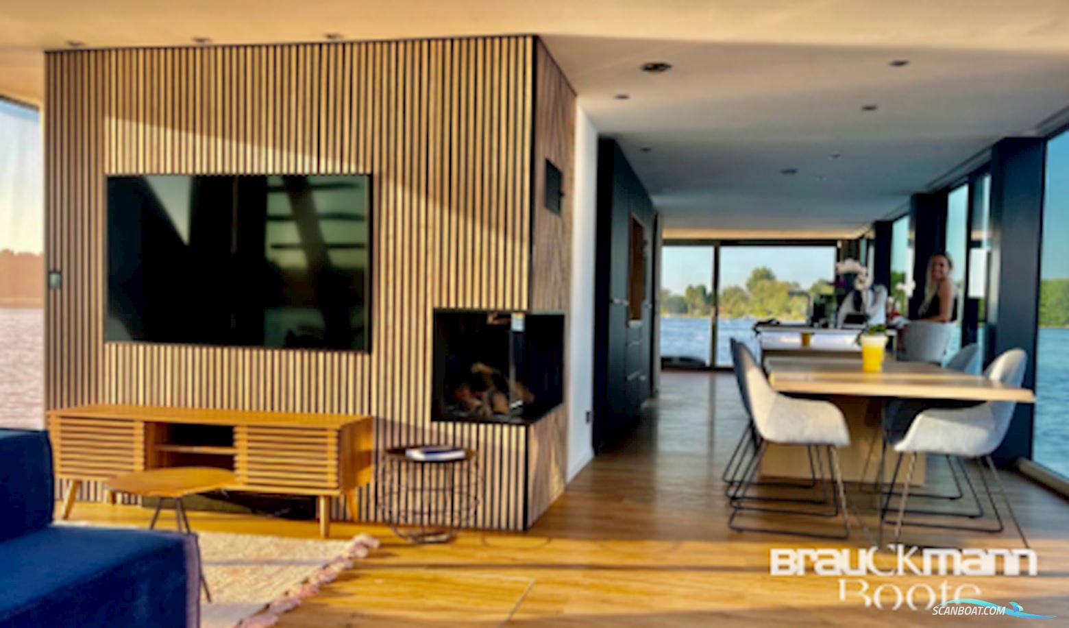 SolarYacht Plaue HBY 140