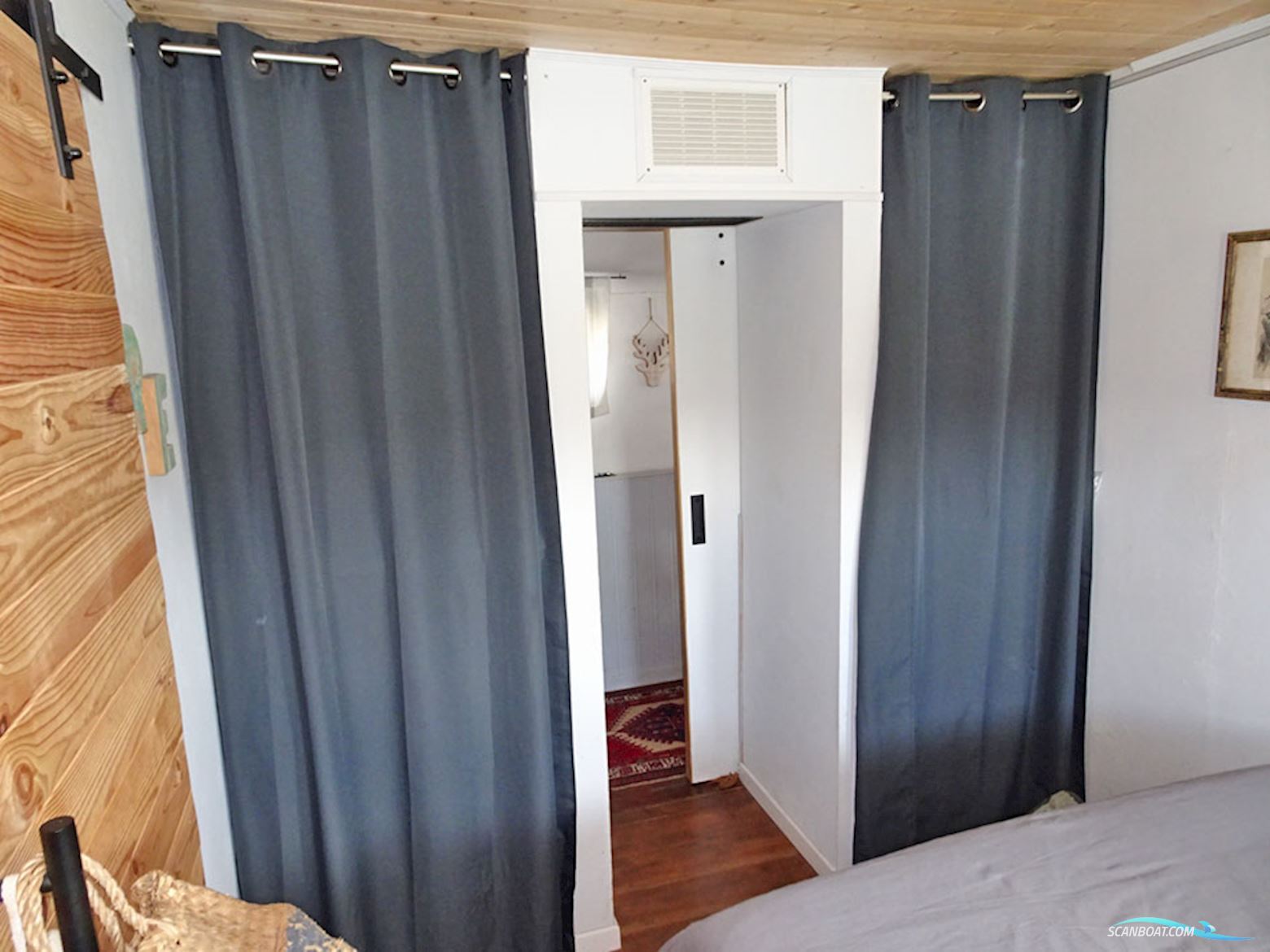 Spits Varend Woonschip 30.53 met UBC