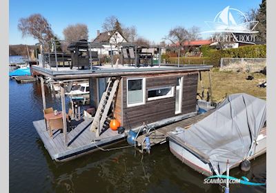 Technus 9.5 Hus- / Bobåd / Flodbåd 2019, med Parsun motor, Tyskland