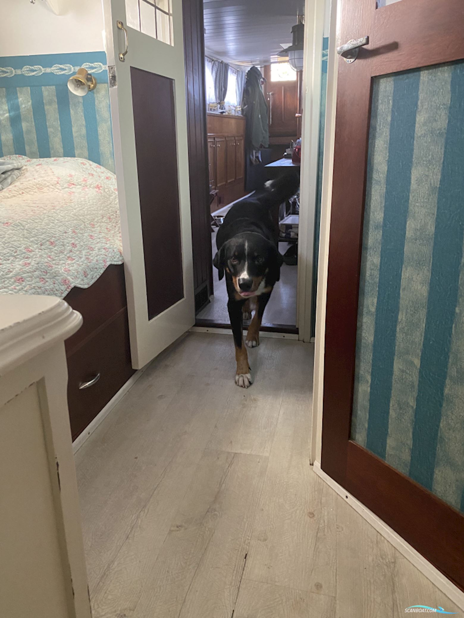 Tjalk Motortjalk, Woonschip