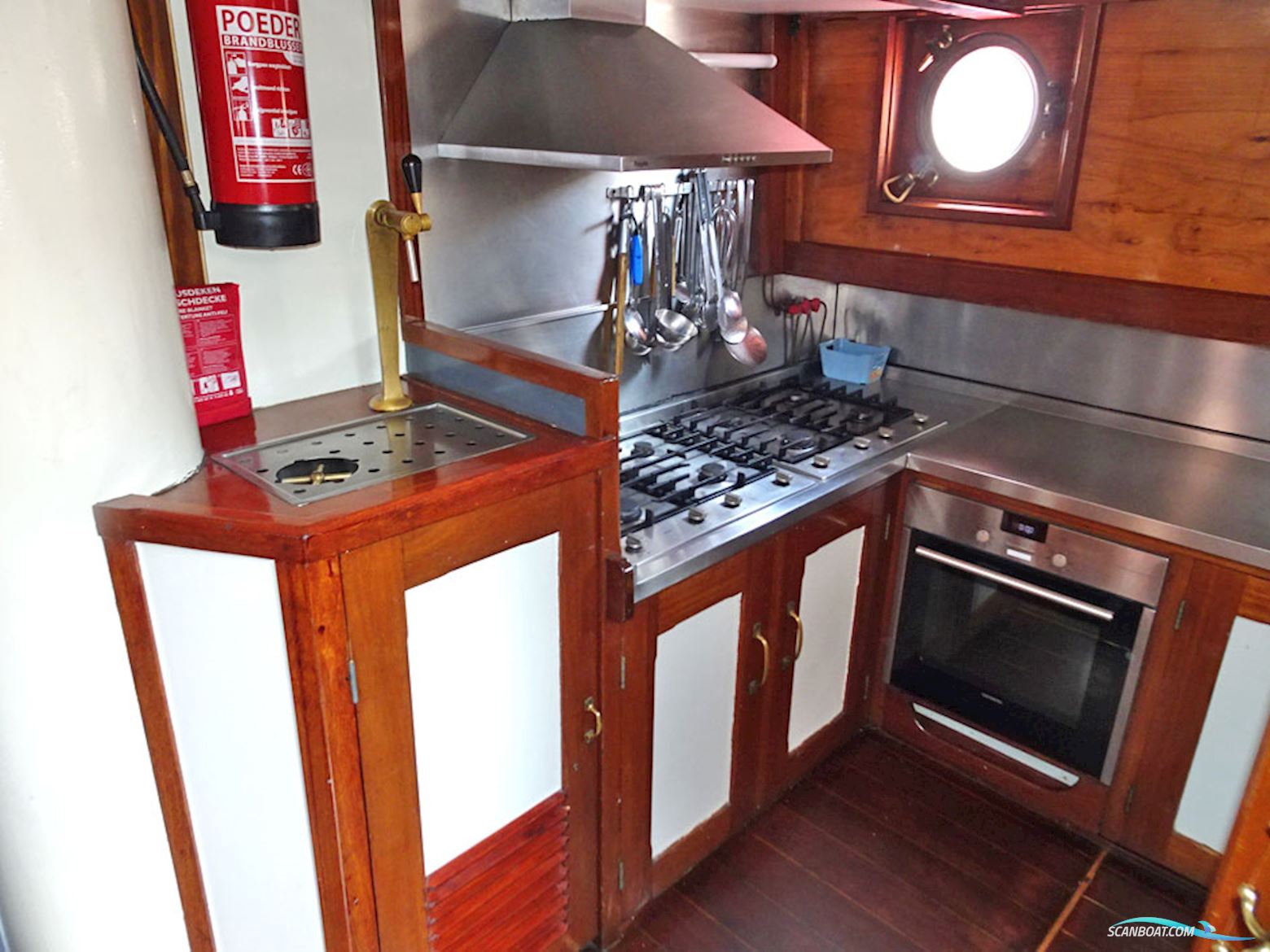 Topzeilschoener 26 hotelgasten