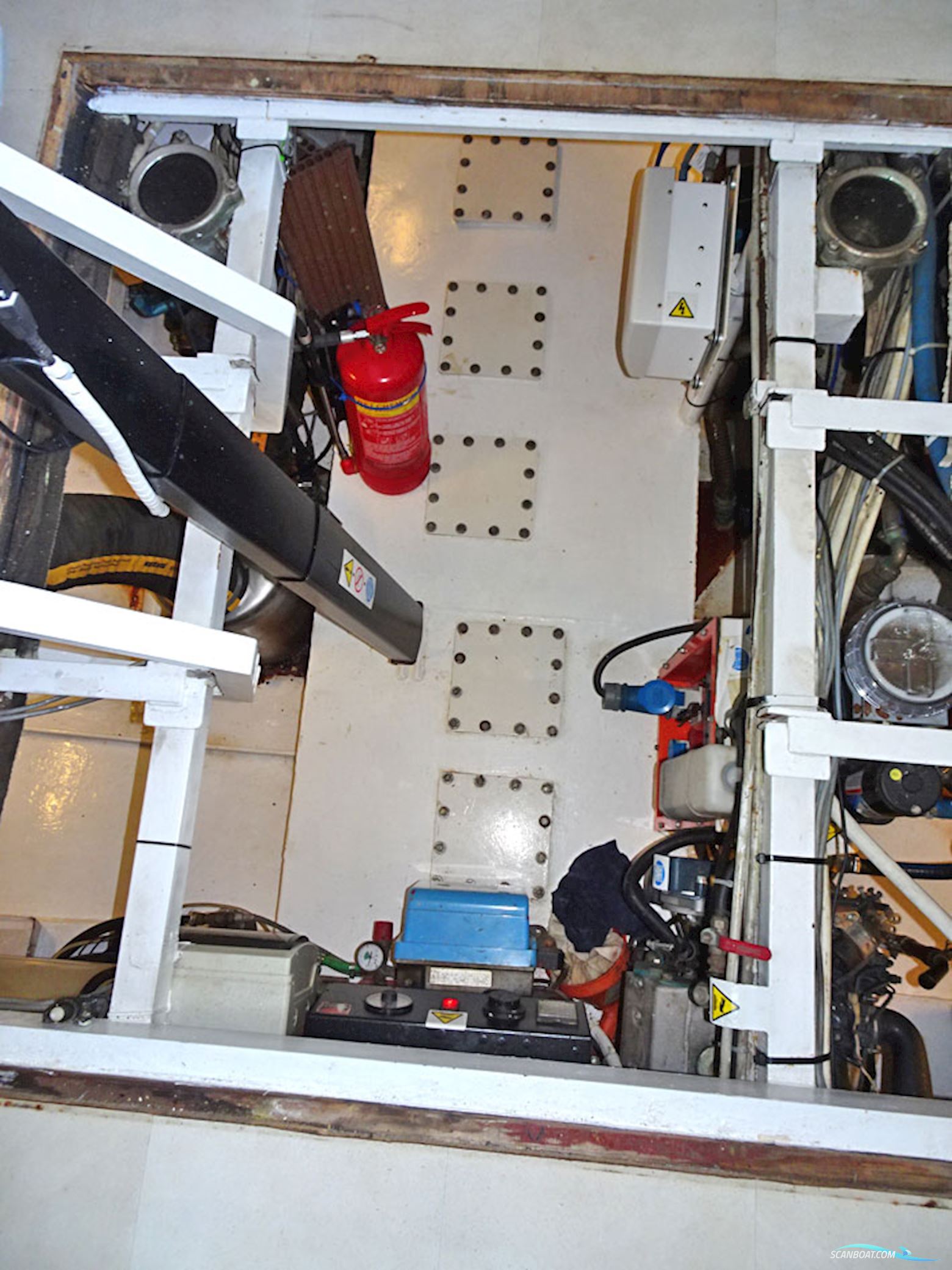 Trawlerjacht 48, Zeegaand