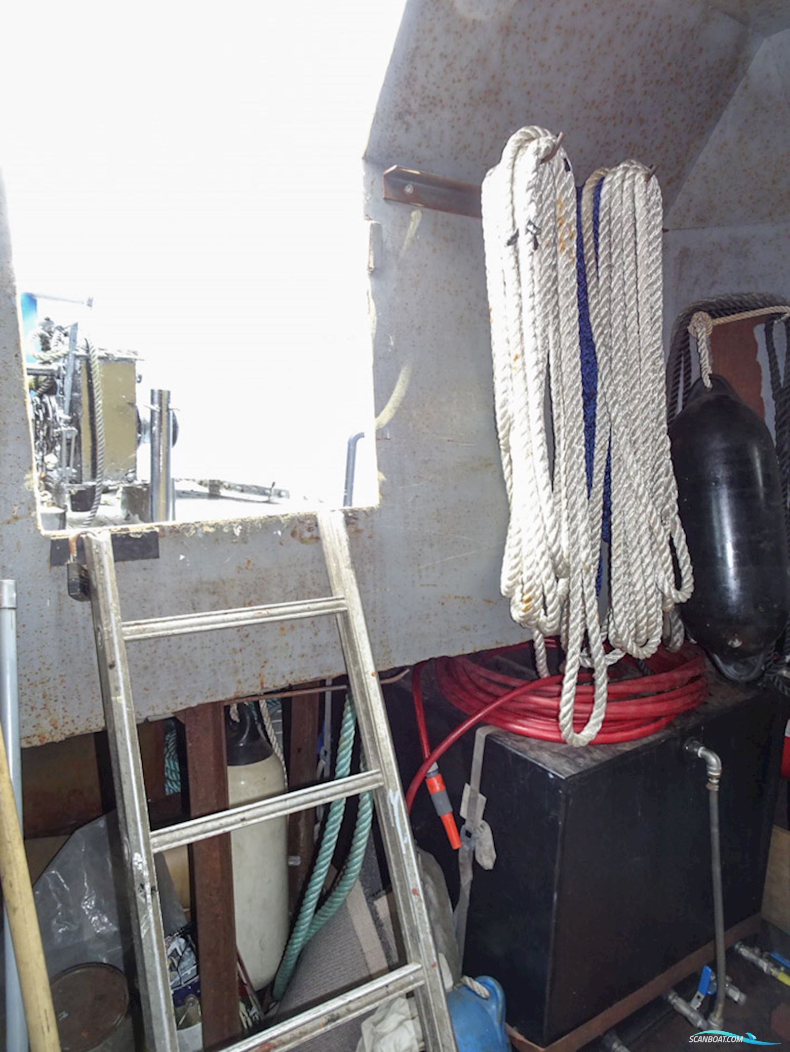 Varend Woonschip 17.16