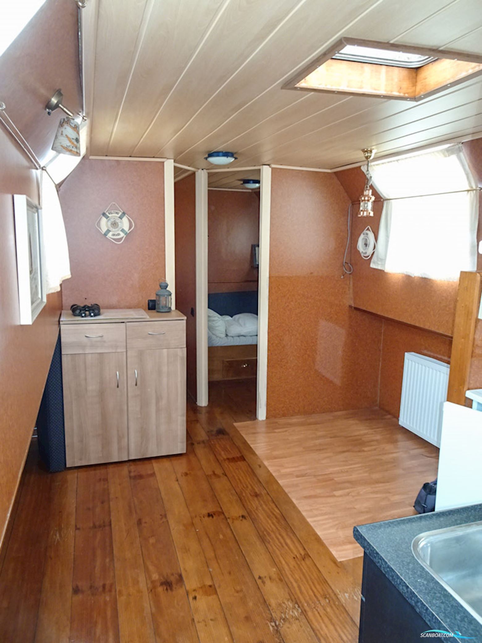 Varend Woonschip 17.16