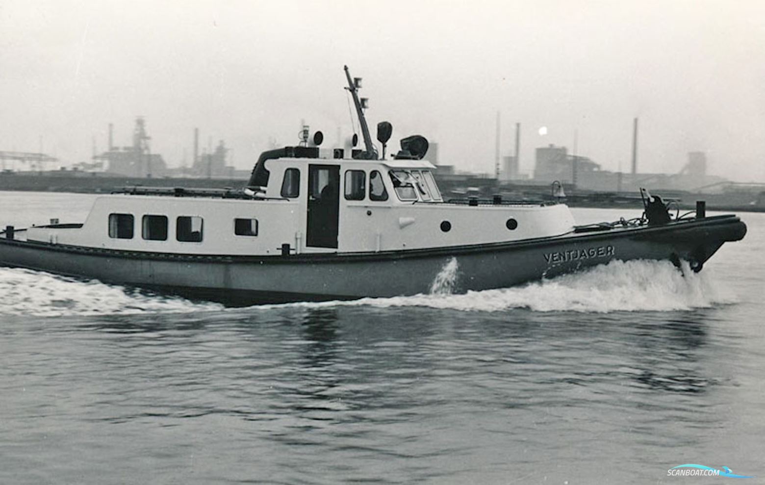Varend Woonschip ex Rws Vlet 14.78