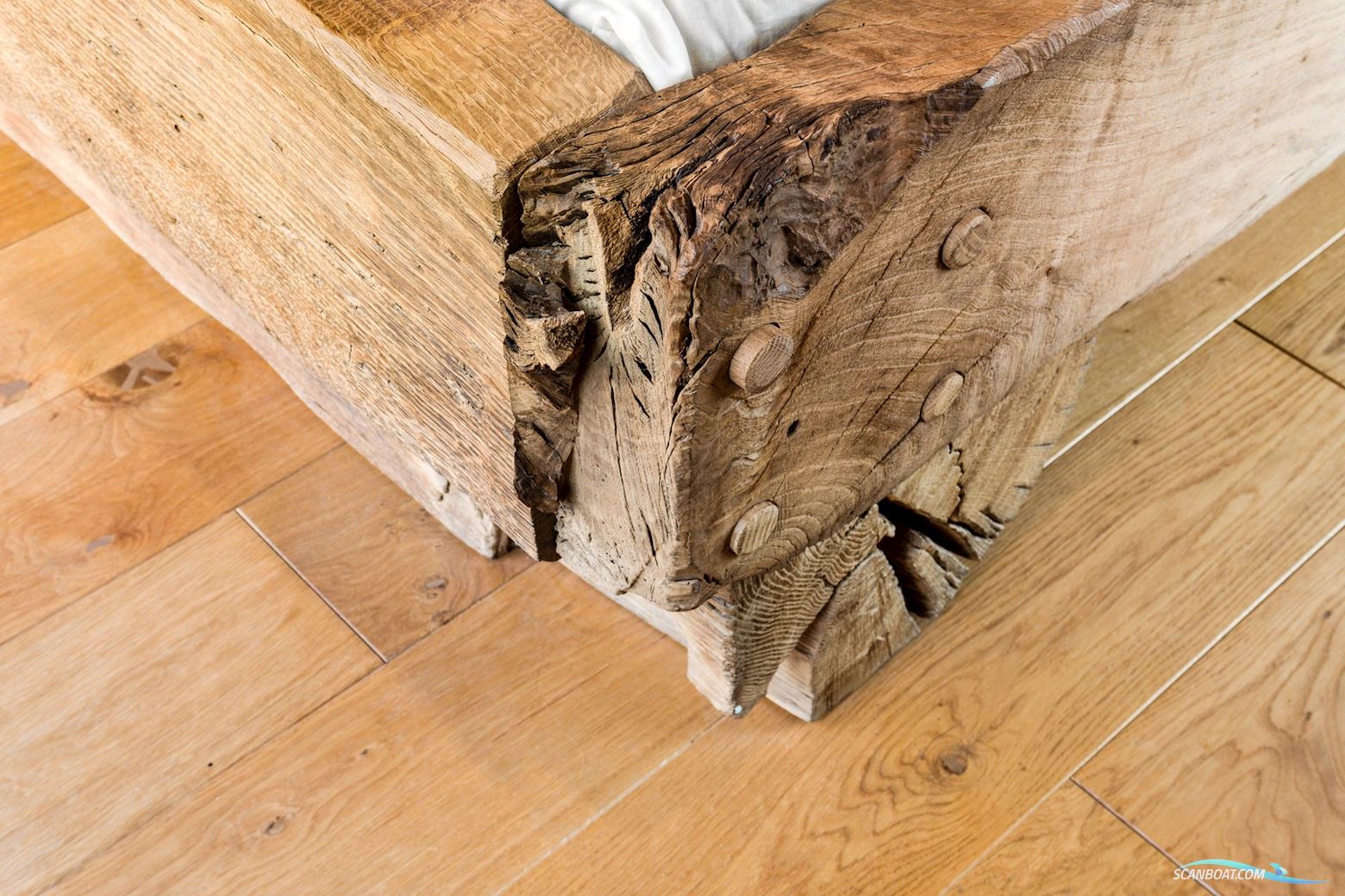 Waterloft "Ohana" - Eksklusiv sejlende husbåd / Wohnschiff (2022)