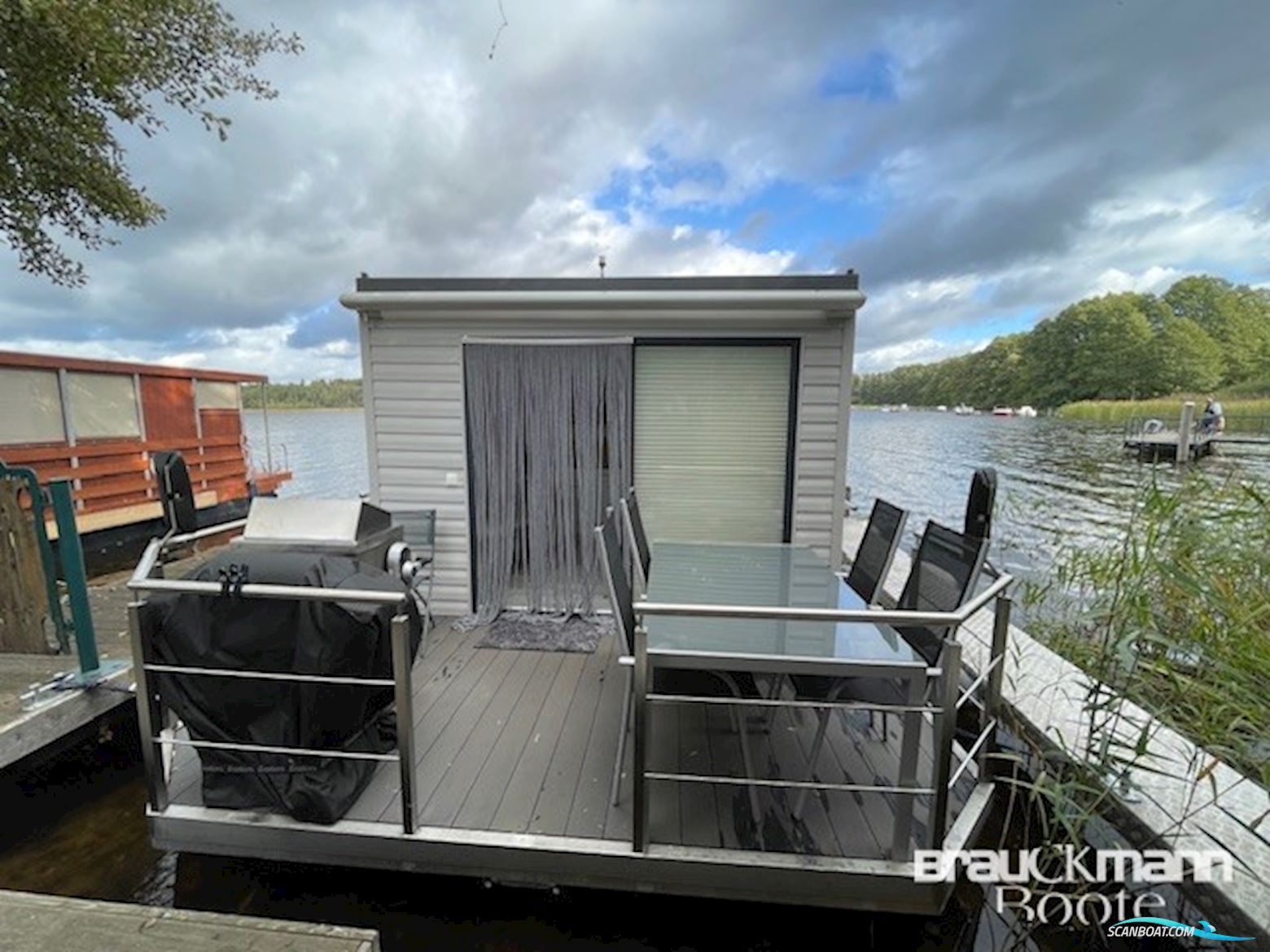 Werft Plaue Sundreamer 1100