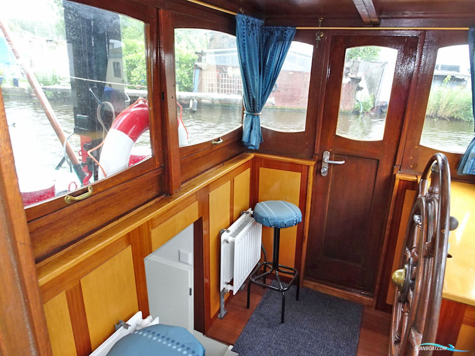 Amsterdammer Sleepboot 15.16