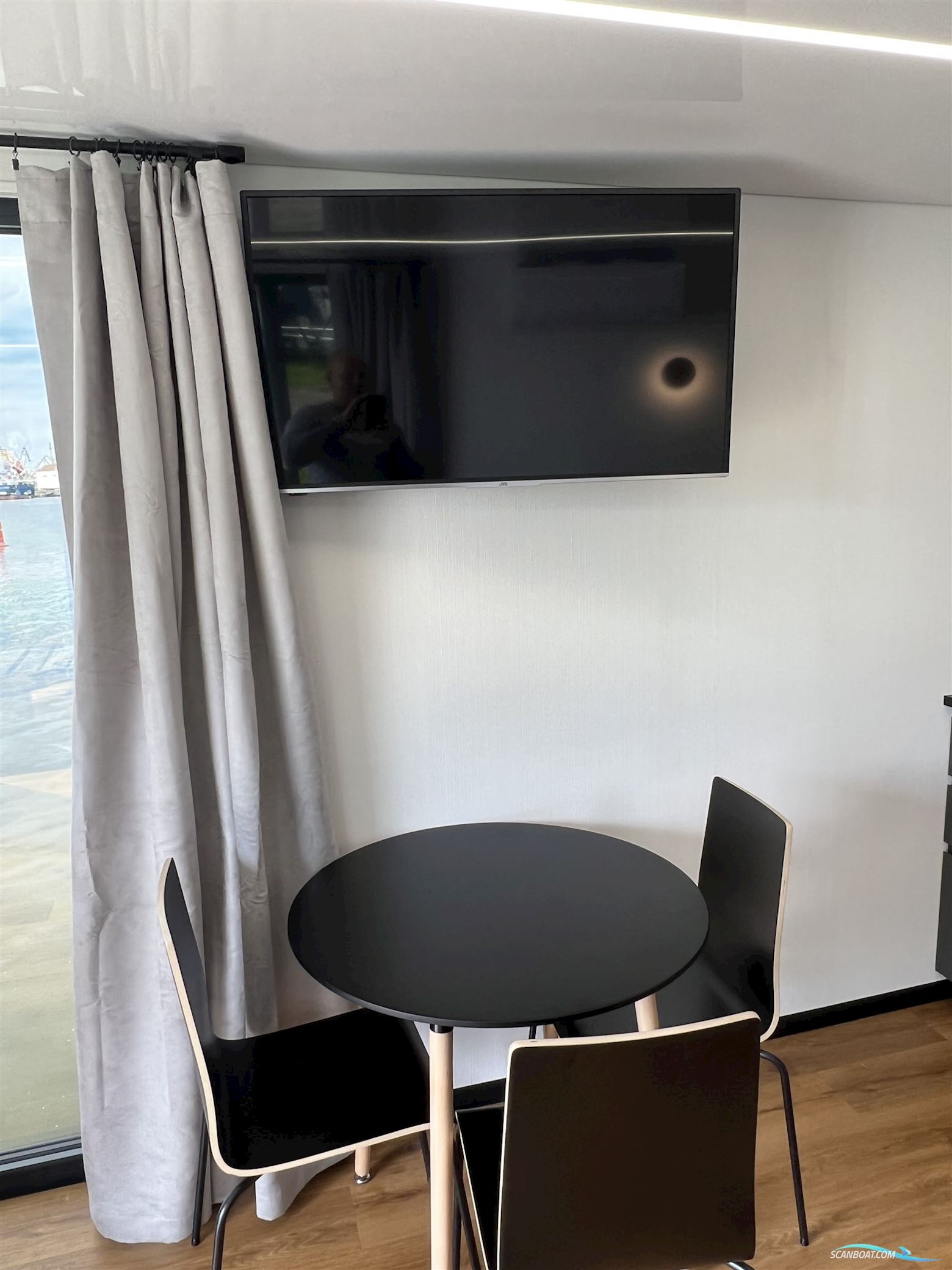 Aqua-House Hausboot Harmonia 340L