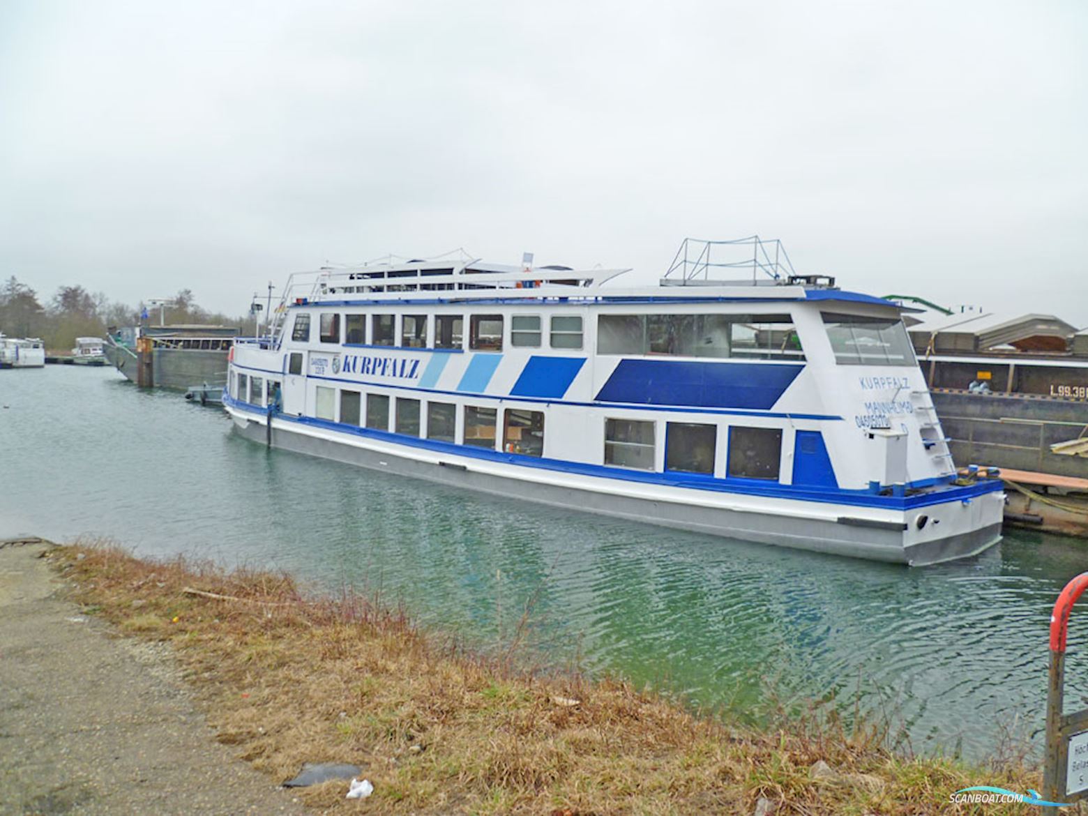 Dagpassagiersschip 221 pers, Rijn gecertificeerd