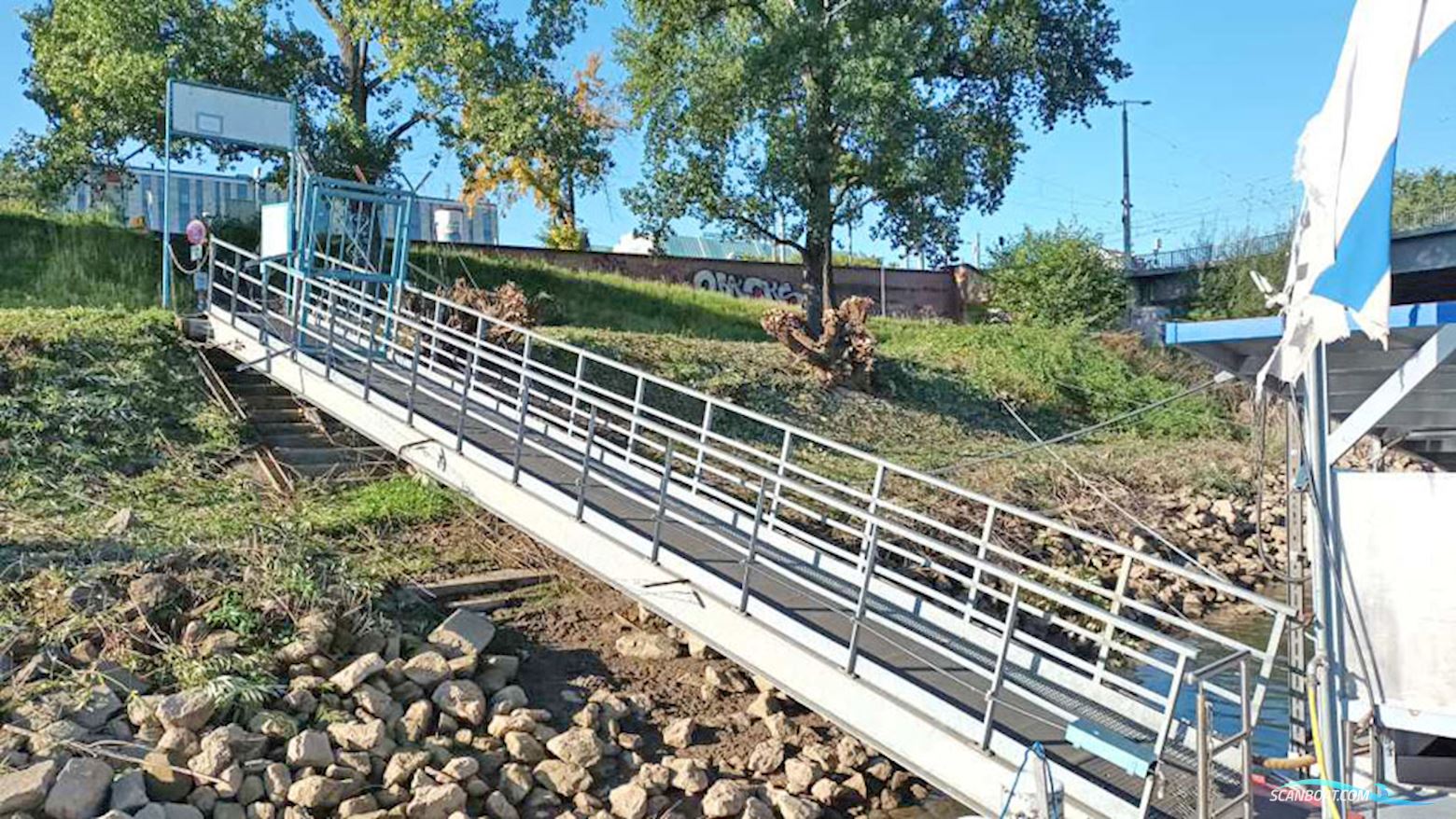 Dagpassagiersschip 221 pers, Rijn gecertificeerd