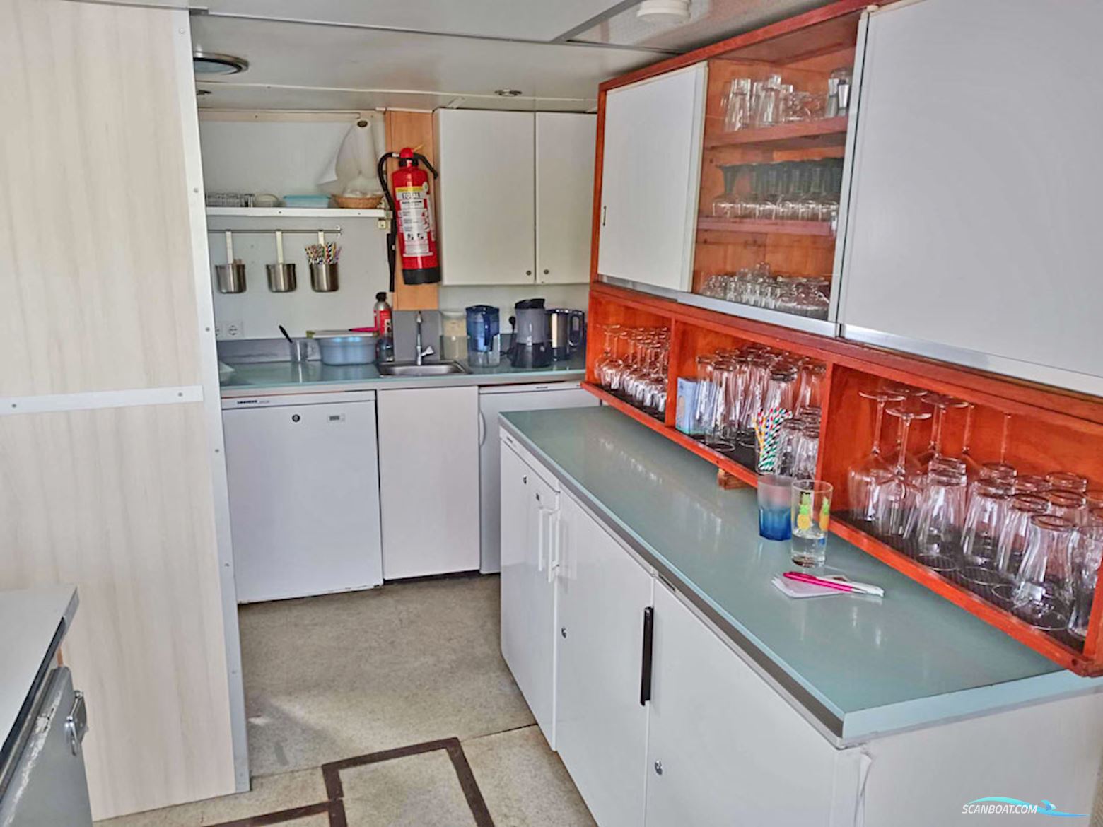 Dagpassagiersschip 221 pers, Rijn gecertificeerd