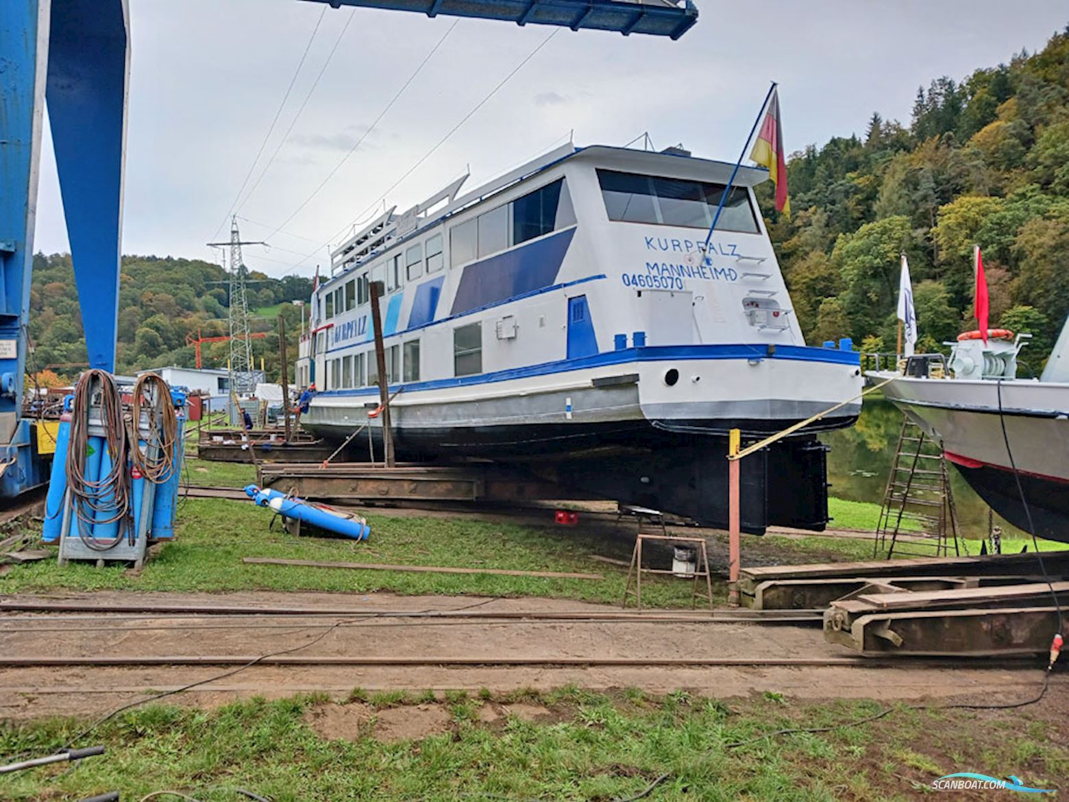 Dagpassagiersschip 221 pers, Rijn gecertificeerd