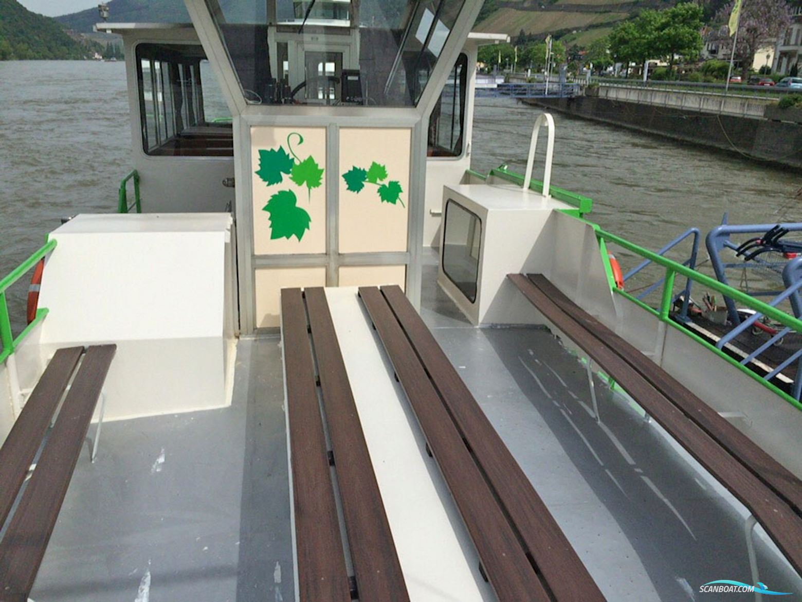 Dagpassagiersschip 50 pers met UBC