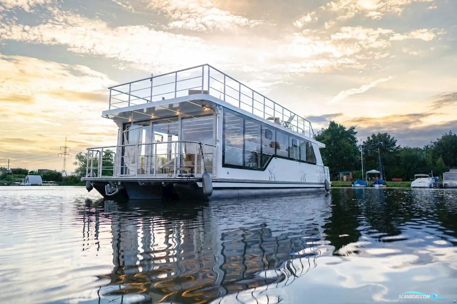 Desidus Hausboot/Hausyacht Duo Family