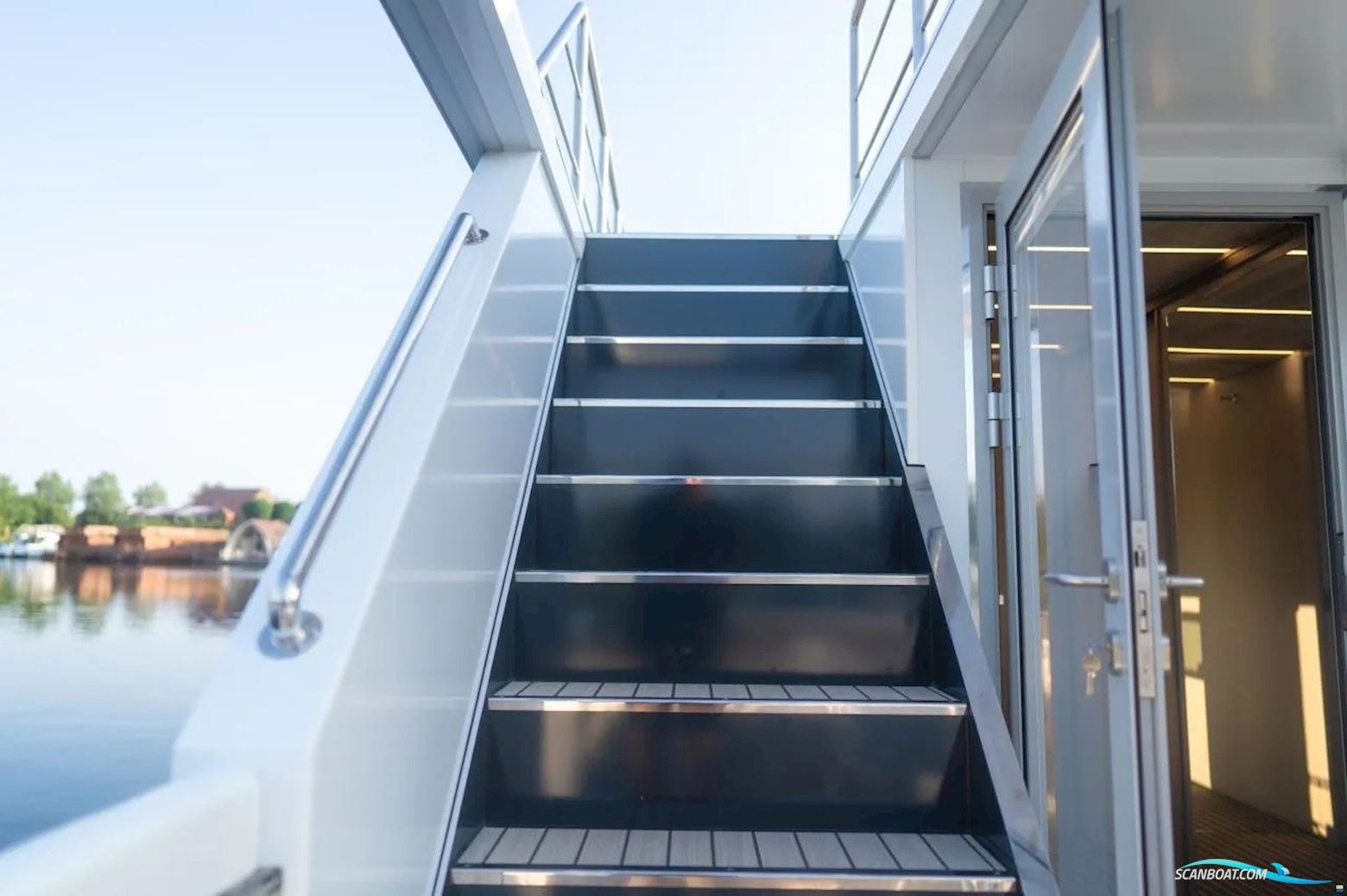 Desidus Hausboot/Hausyacht Duo Family