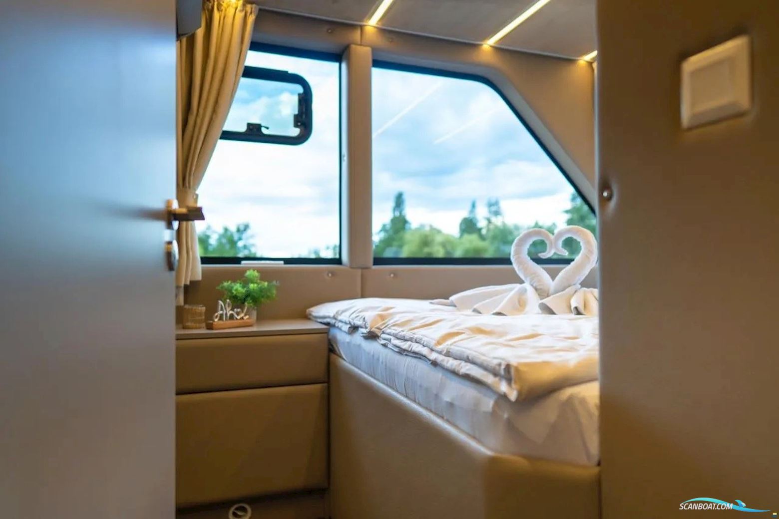 Desidus Hausboot/Hausyacht Duo Family