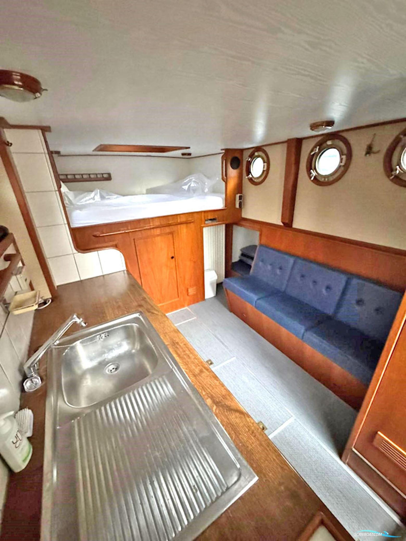 Directievaartuig 17.83 met UBC certificaat