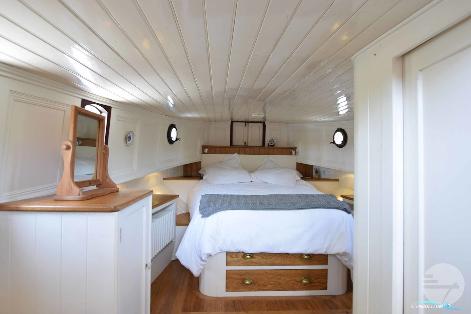 Dutch Barge Replica Custom