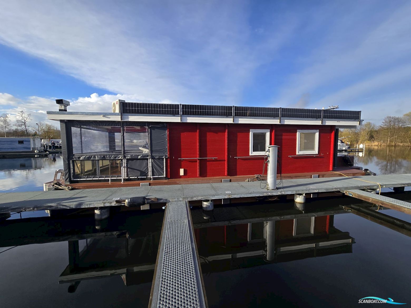 Exklusives Hausboot
