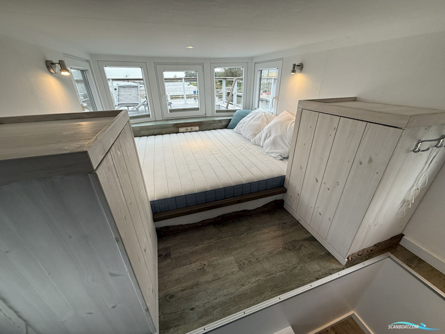 Houseboat Under Dock 18