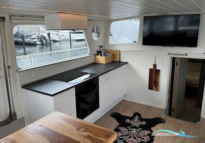 Husbåd i Tuborg Havn Hus- / Bobåt / Flodbåd 1969, med Detroit Diesel motor, Danmark