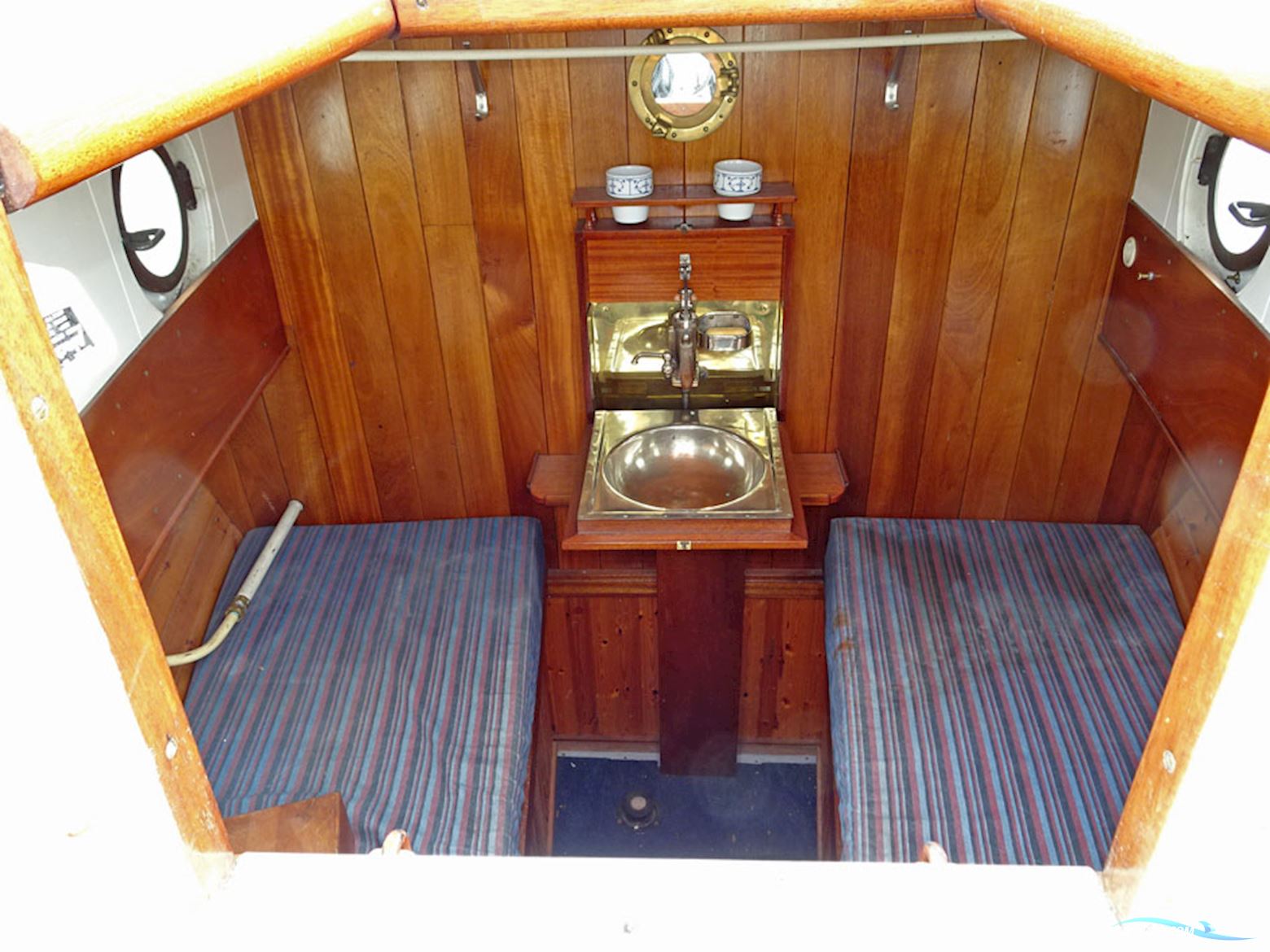 Klassiek Motorjacht 13.80, ex Barkasse