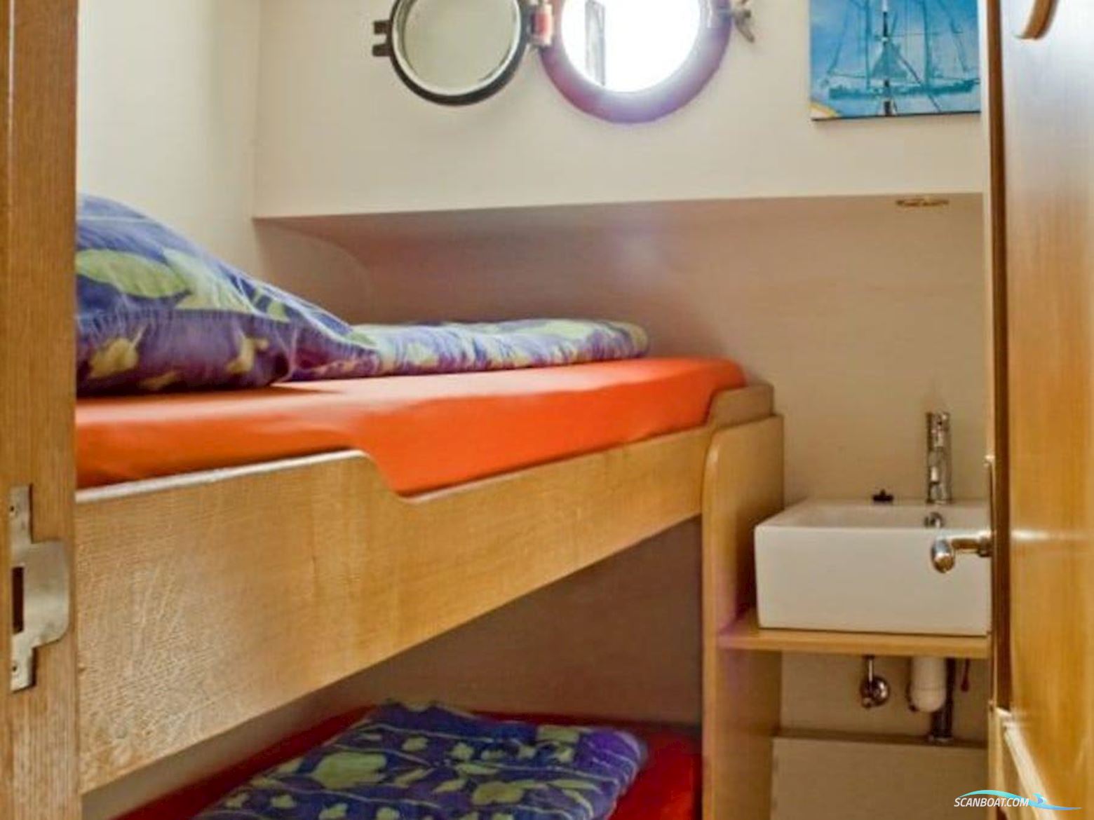 Klipperaak Charter, Woonschip