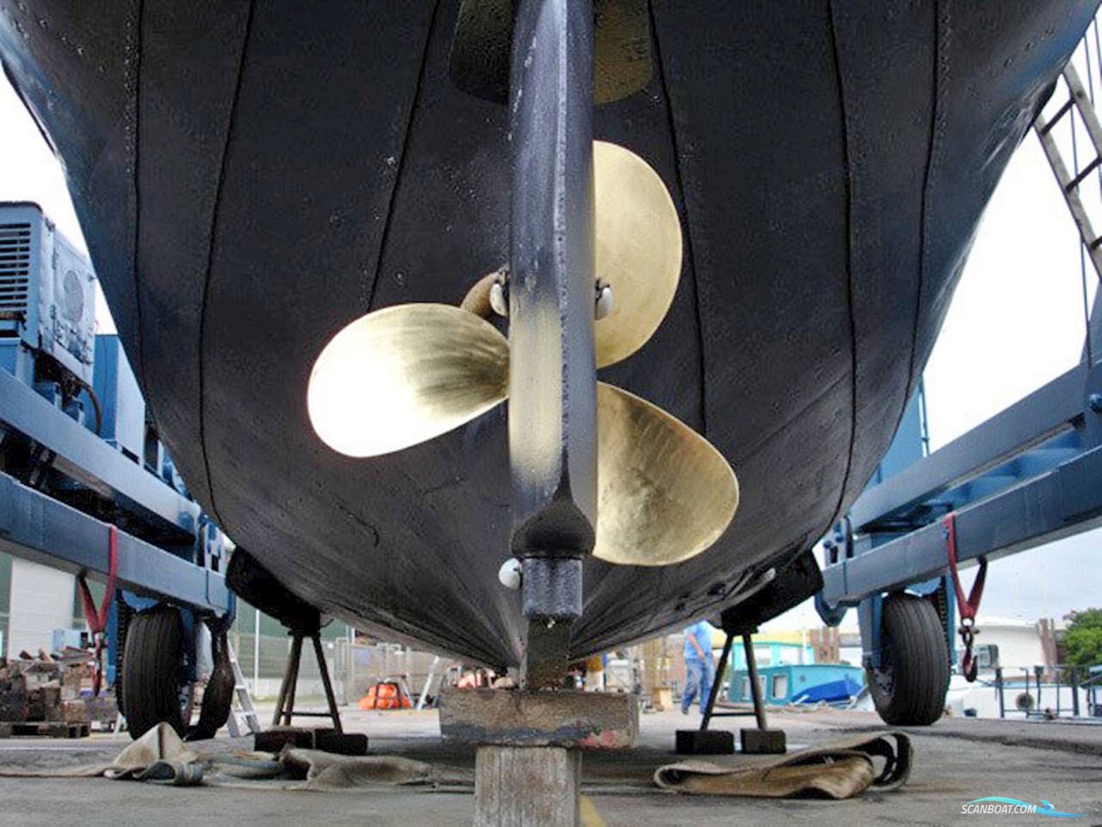 Kotter varend woonschip 14.95