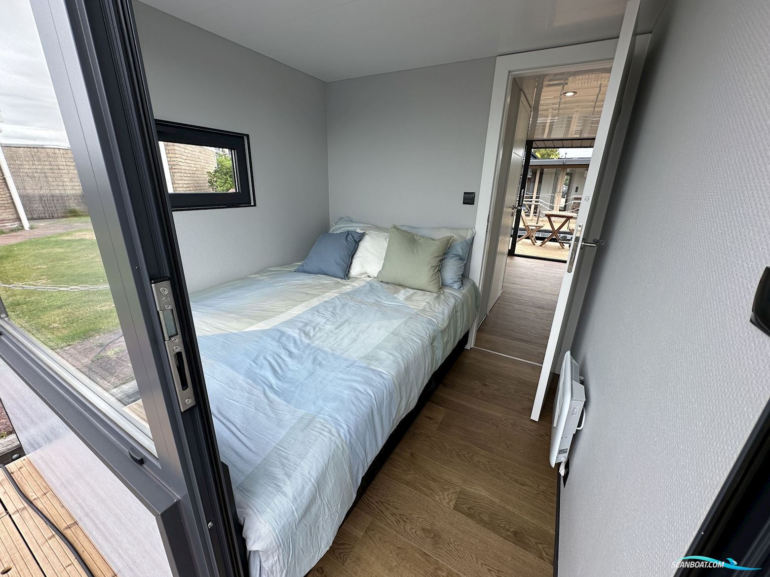 La Mare Houseboat STB 4.0 (Canalboat 4)