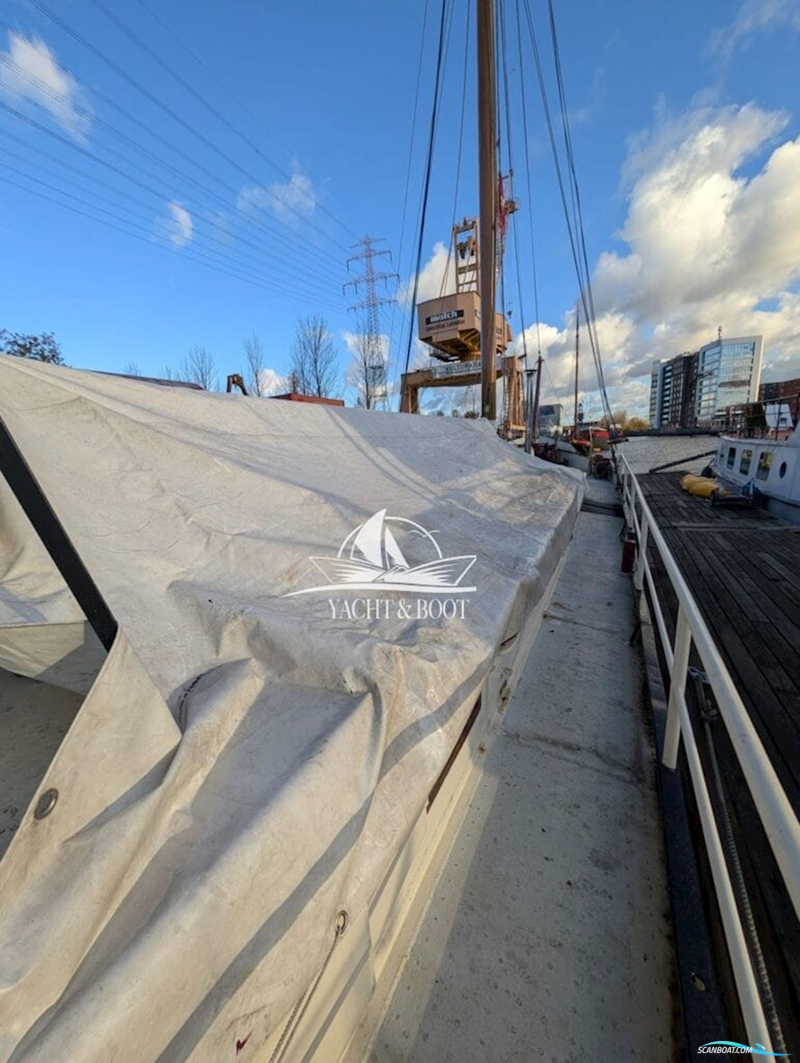 Lukas Mulder Werft Motor - Frachtewer