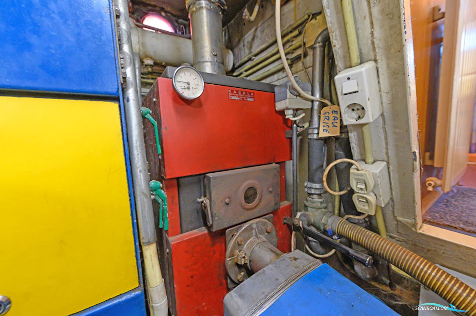 Luxe Motor 21.18 Met Ubc