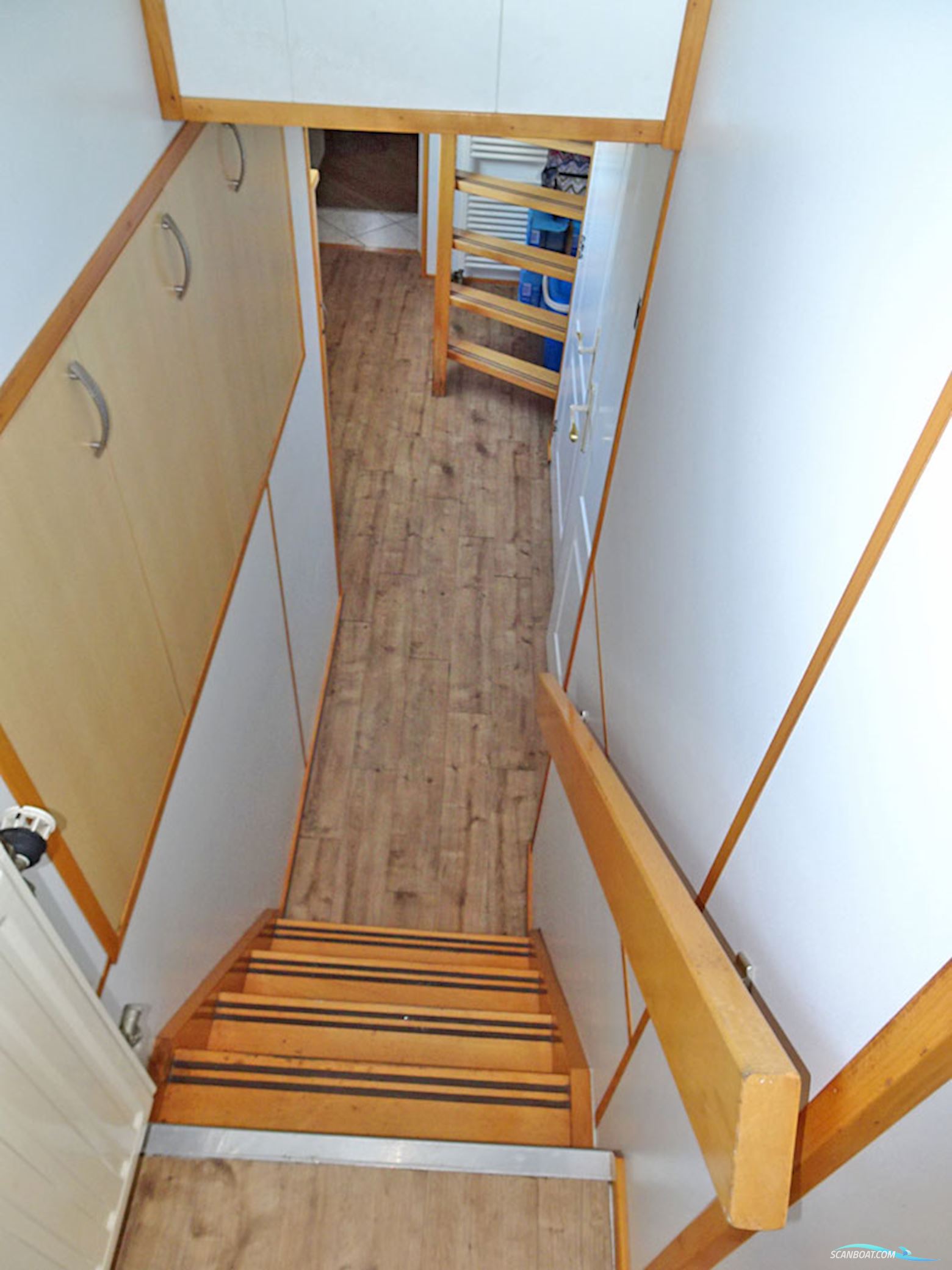 Luxe Motor 36.72, Cbb Rijn