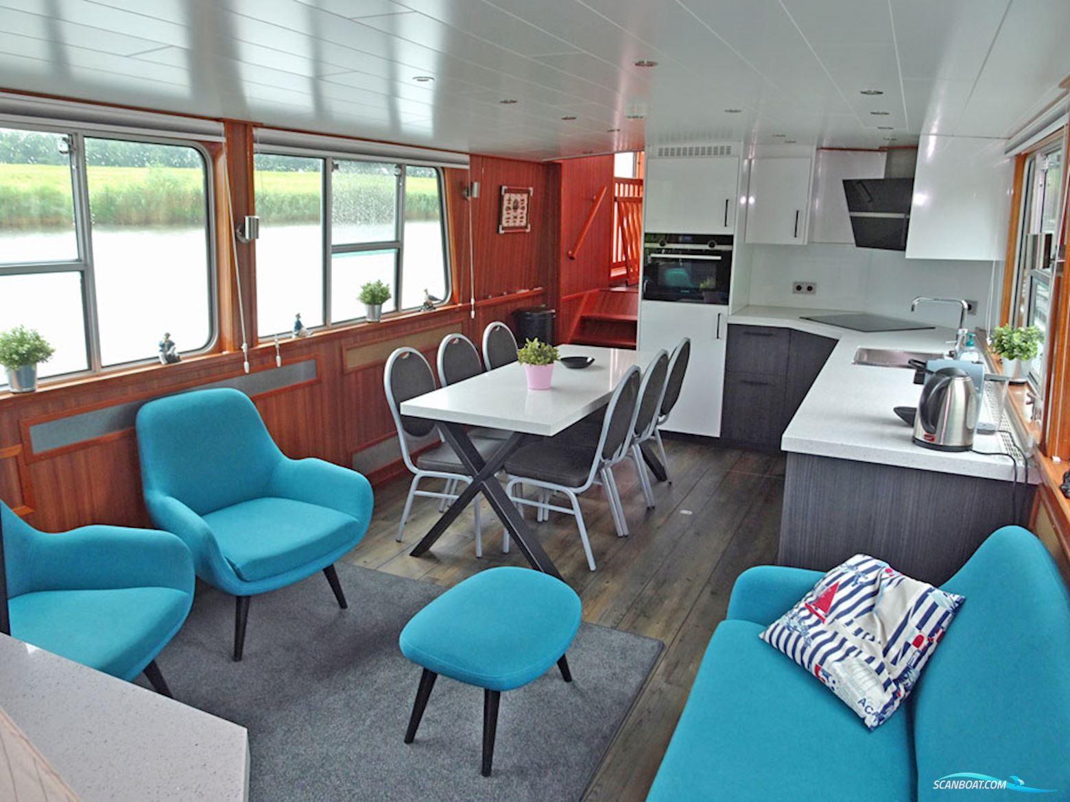 Luxe Varend Woonschip Rijn Gecertificeerd