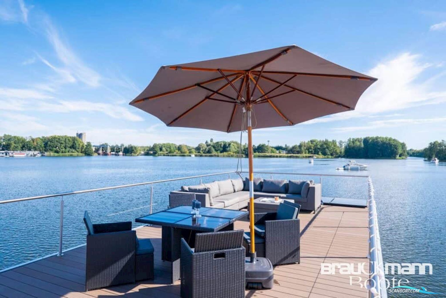 Mein-Hausboot Luxury