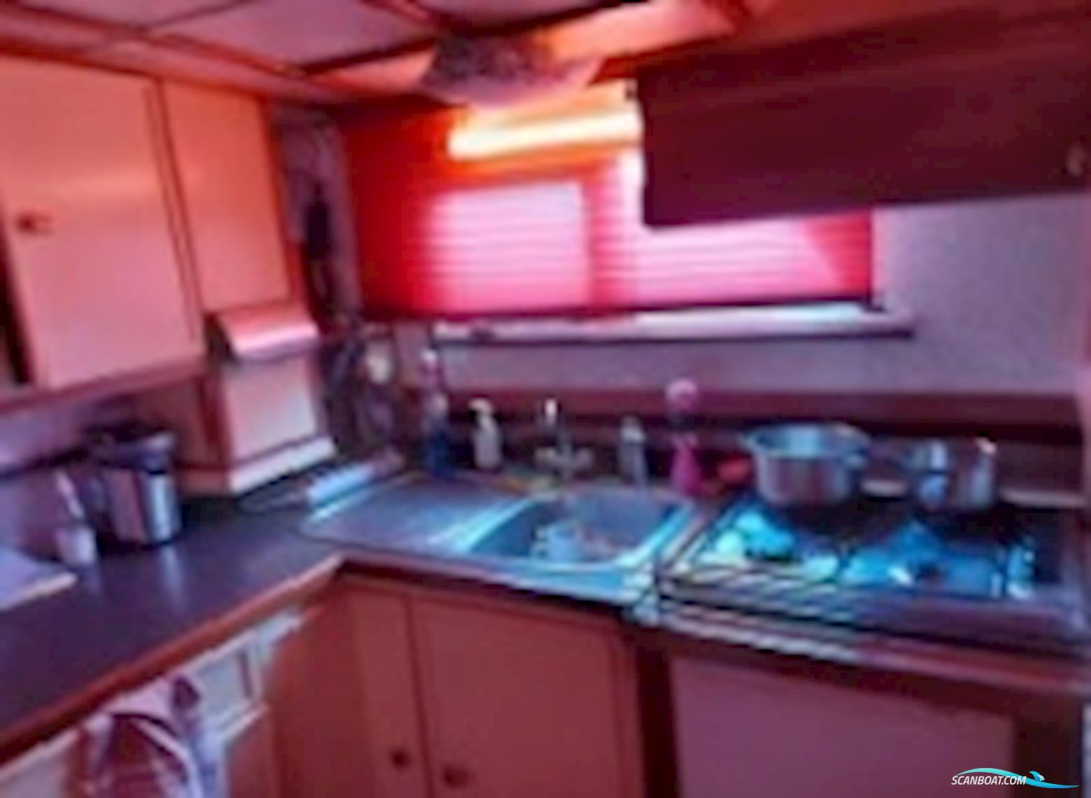 Motorkruiser 1800 AK Zeewaardig Recreatieboot | Woonboot