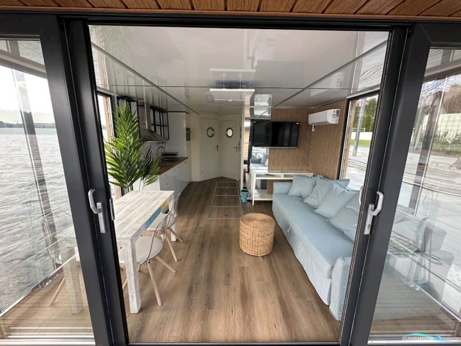 Oriontrade Lakestar 1000