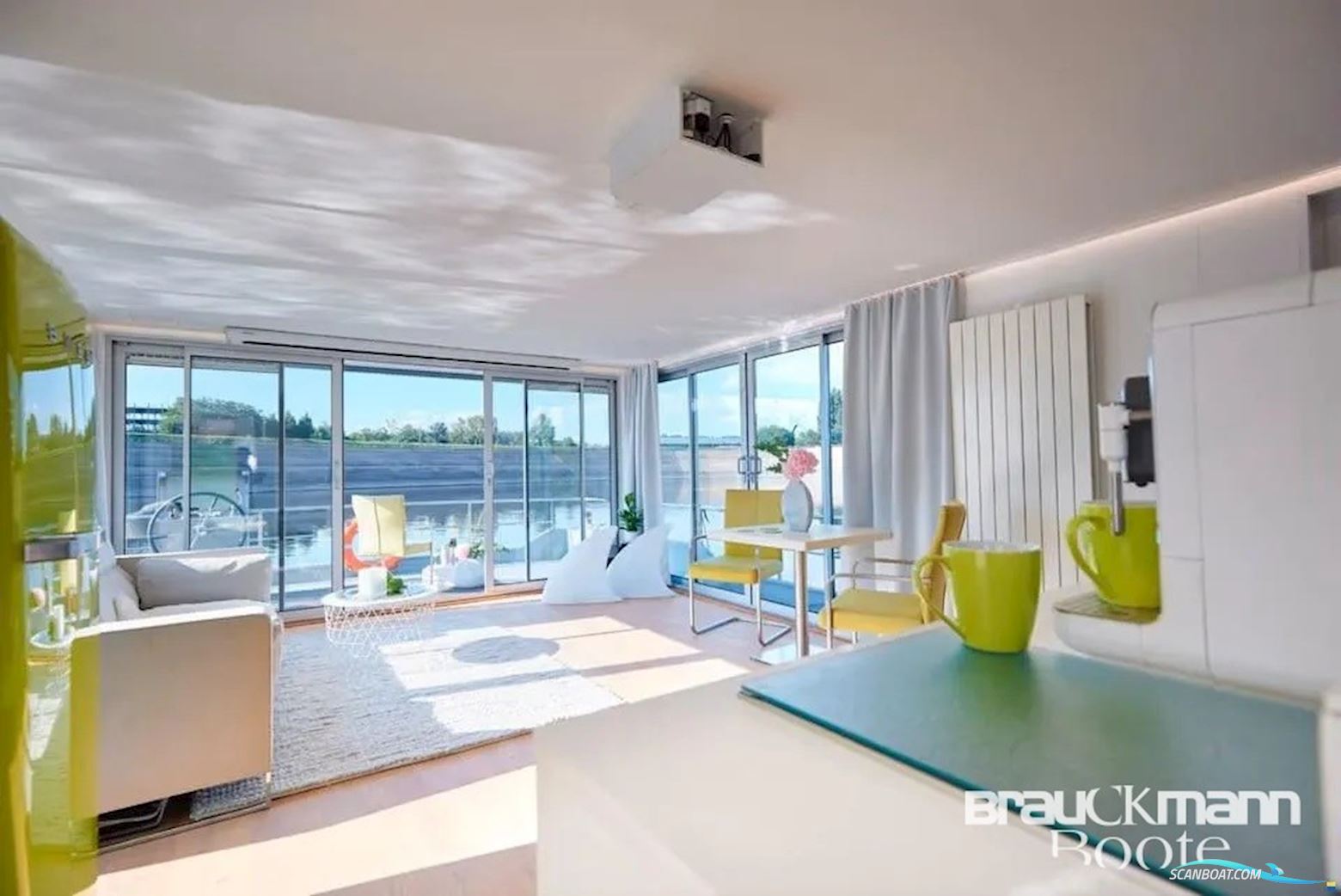 Scheepsreparatie Friesland BV Cruising Home Traveller XL SRF